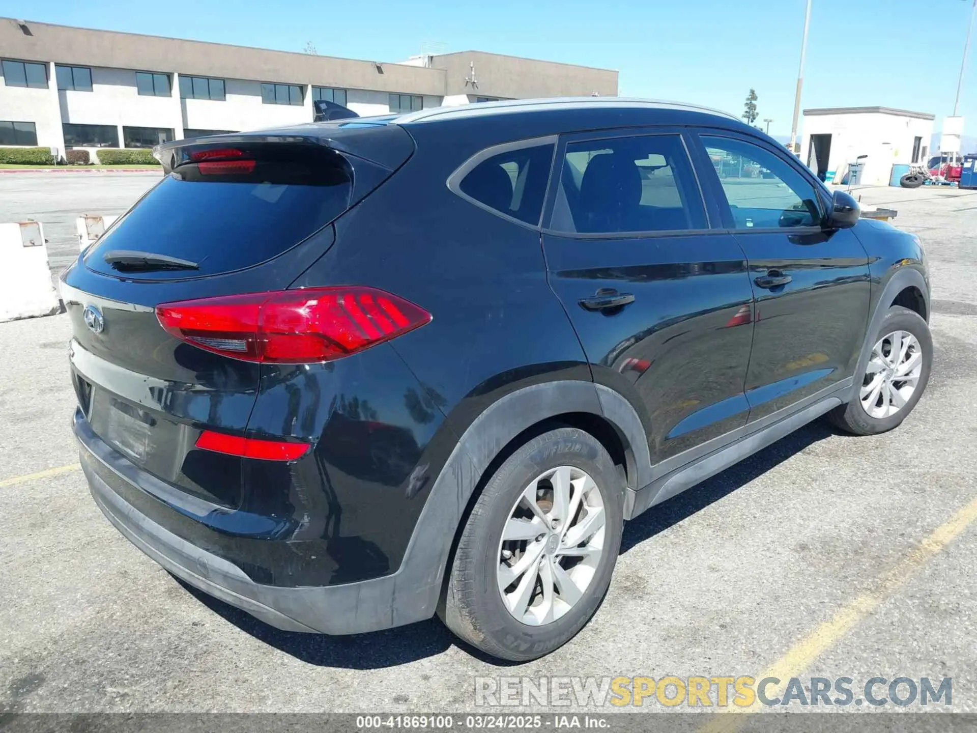 4 fotografías del automóvil dañado KM8J33A43MU306697 HYUNDAI TUCSON 2021