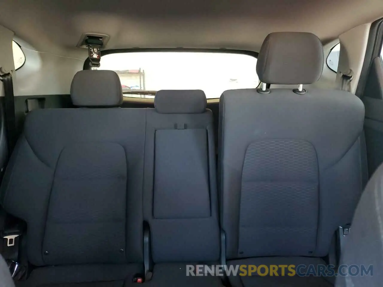 10 fotografías del automóvil dañado KM8J33A44MU313500 HYUNDAI TUCSON 2021