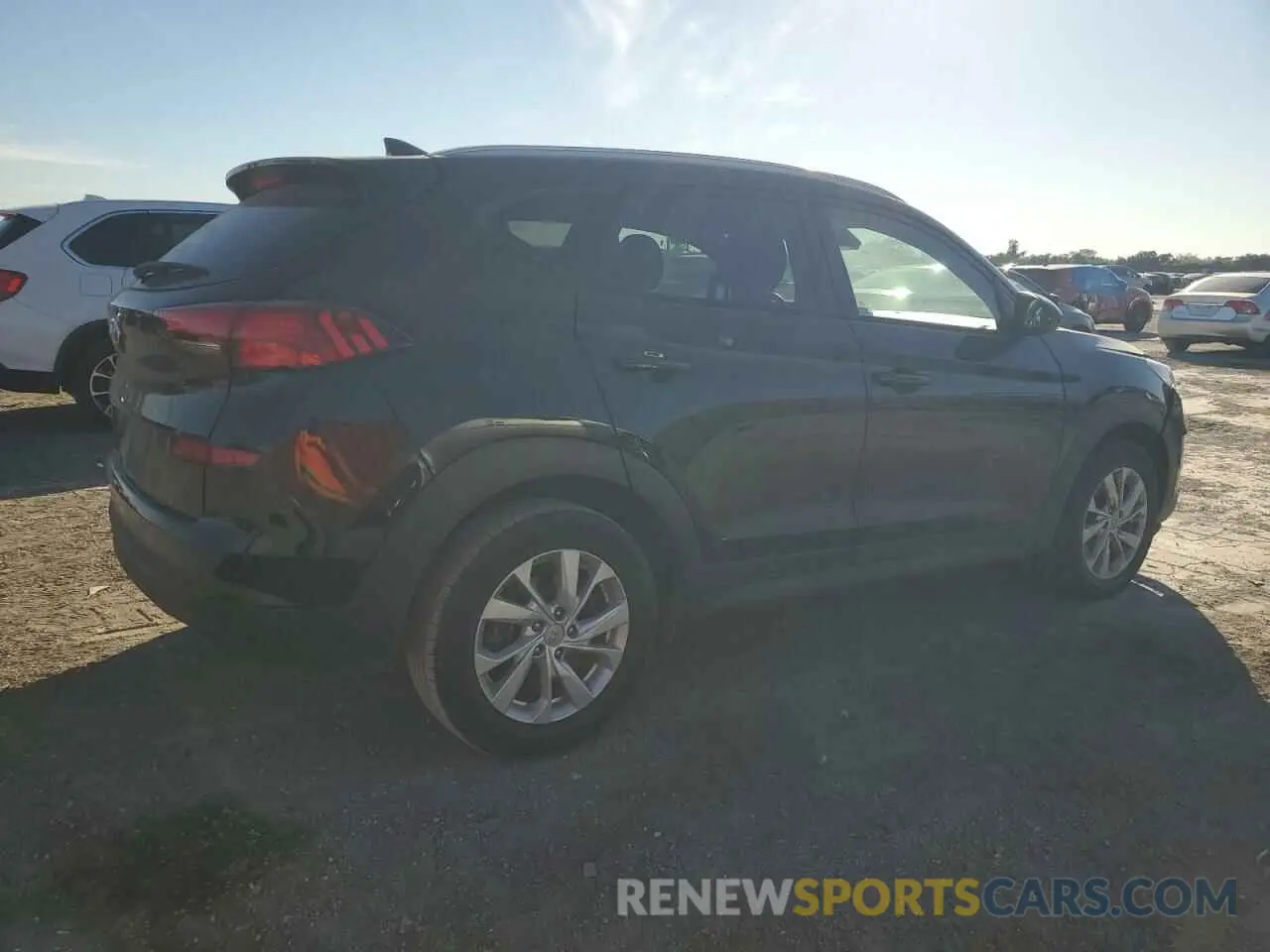 3 fotografías del automóvil dañado KM8J33A46MU395259 HYUNDAI TUCSON 2021