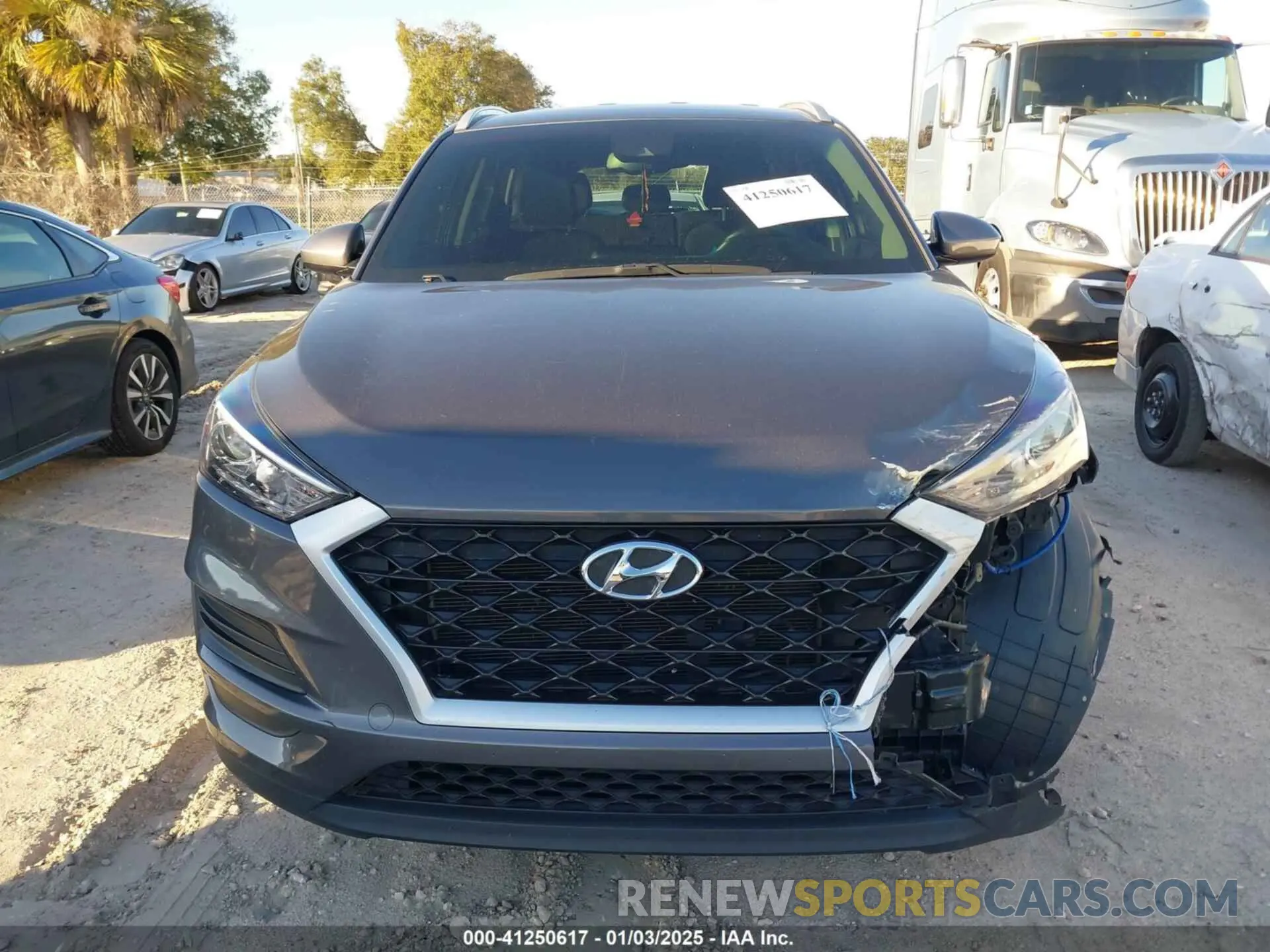12 fotografías del automóvil dañado KM8J33A47MU363663 HYUNDAI TUCSON 2021