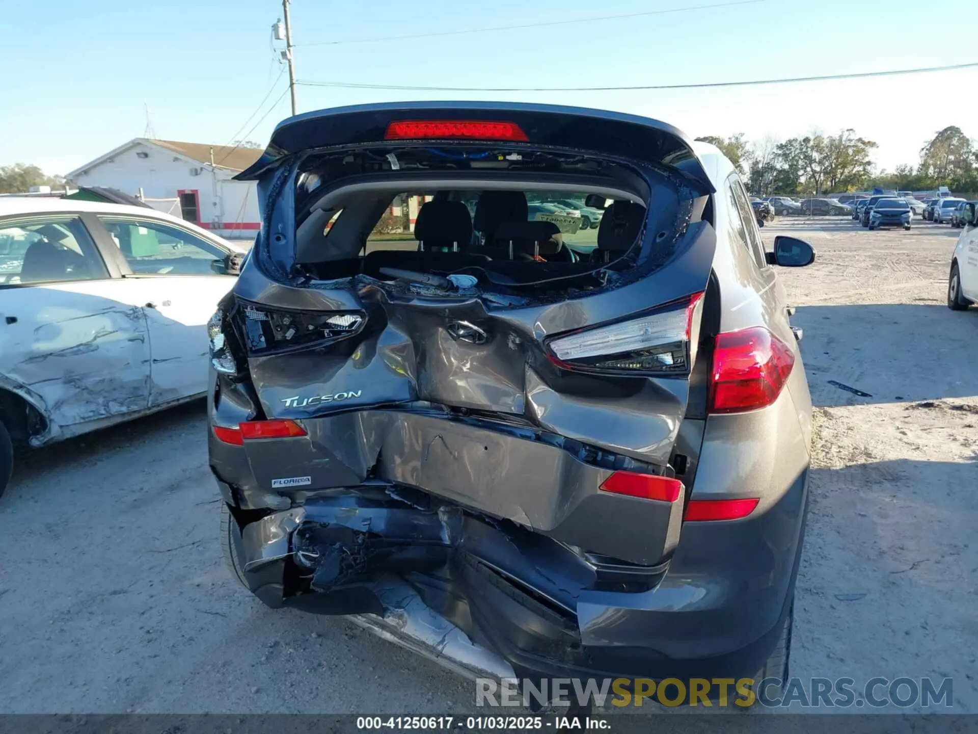 16 fotografías del automóvil dañado KM8J33A47MU363663 HYUNDAI TUCSON 2021