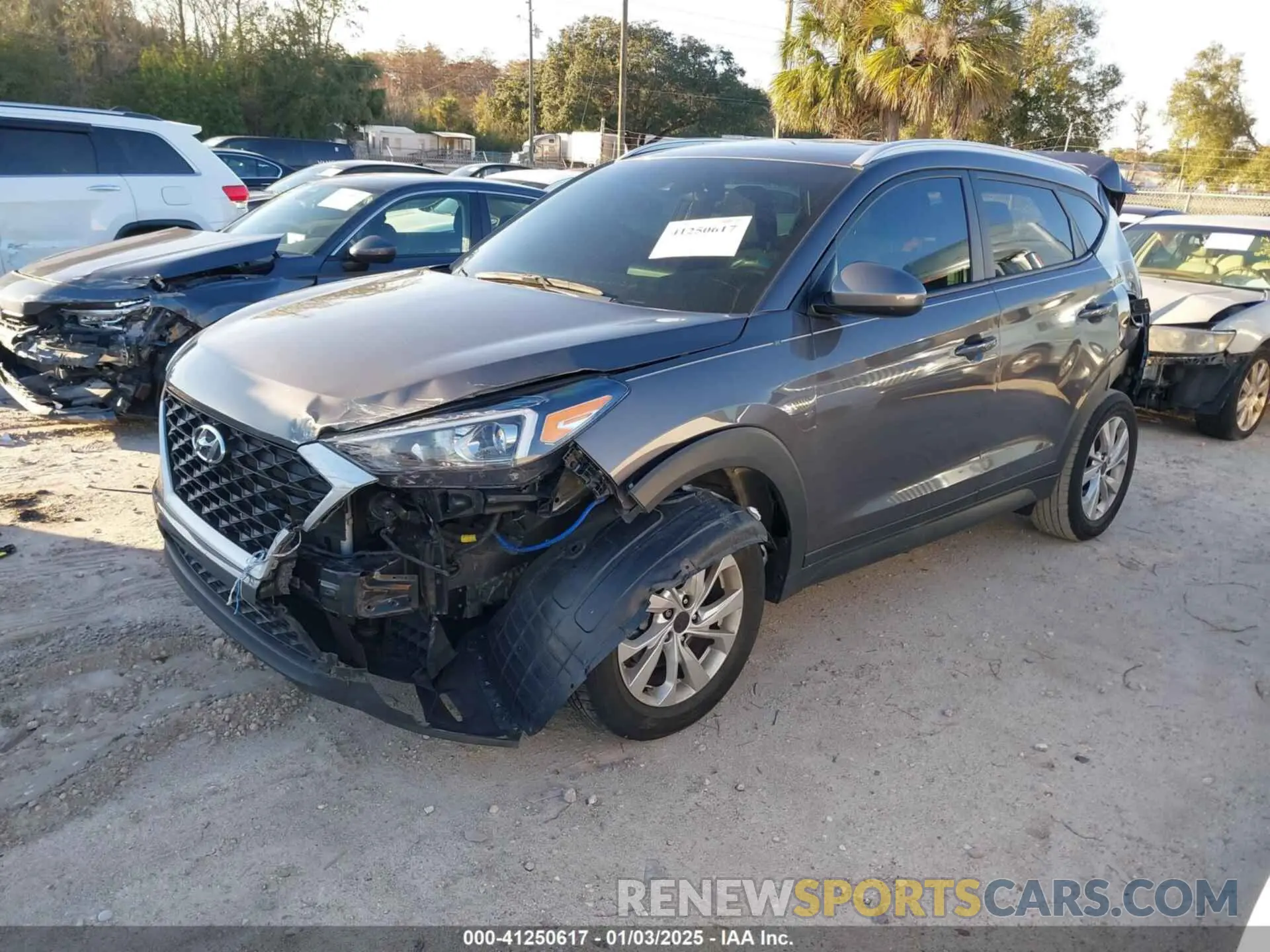 2 fotografías del automóvil dañado KM8J33A47MU363663 HYUNDAI TUCSON 2021