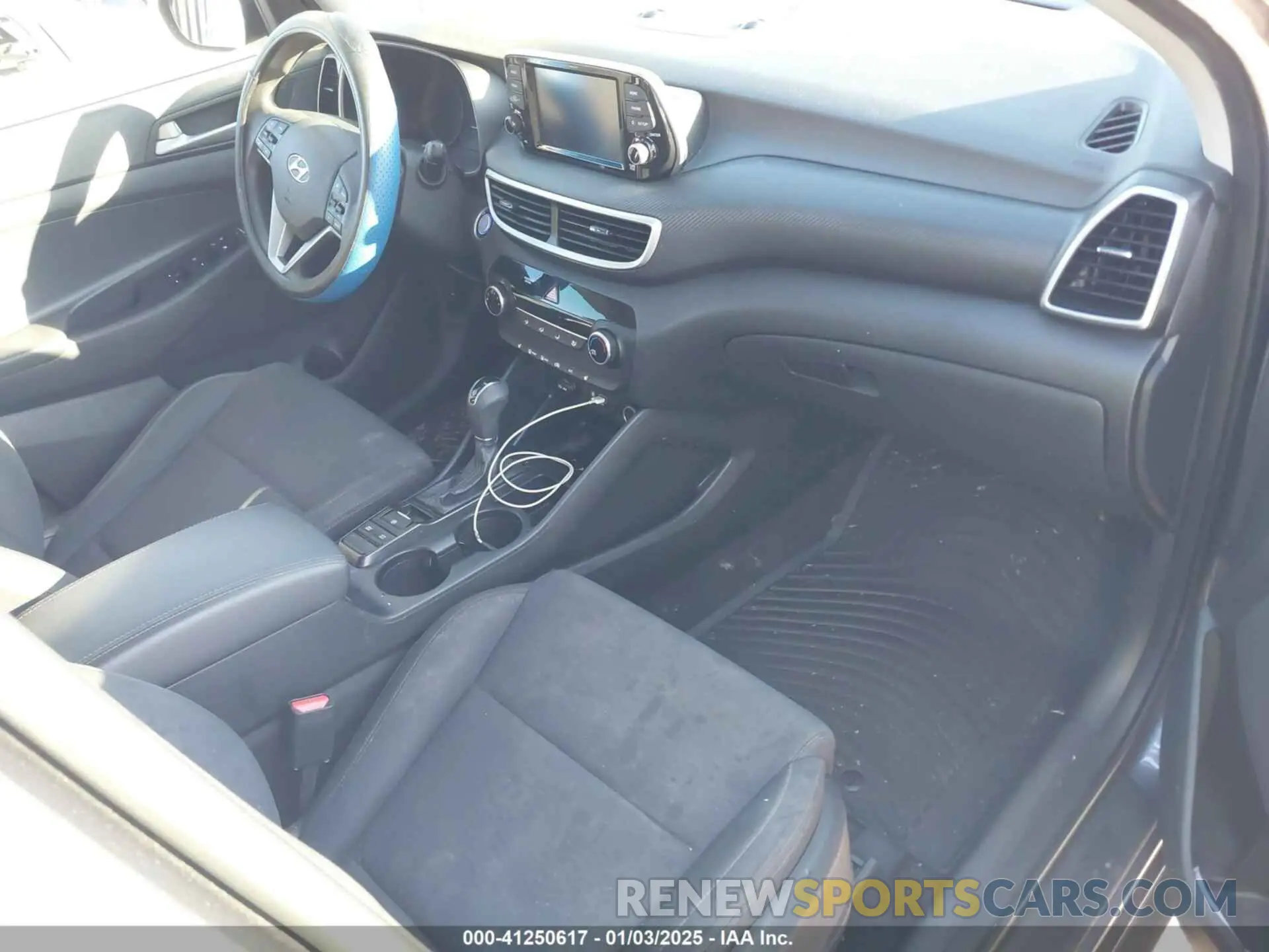 5 fotografías del automóvil dañado KM8J33A47MU363663 HYUNDAI TUCSON 2021