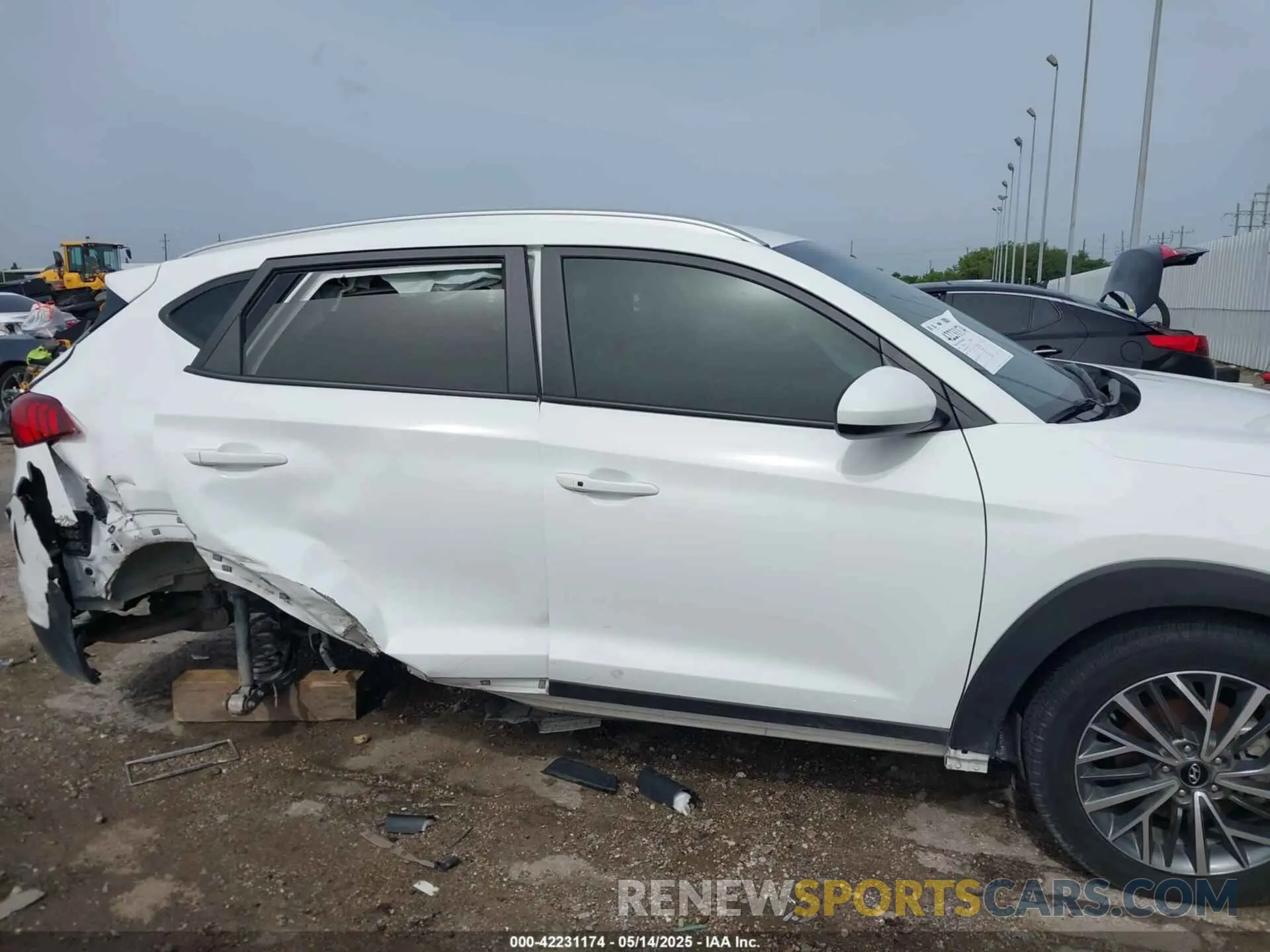 14 fotografías del automóvil dañado KM8J33AL9MU372713 HYUNDAI TUCSON 2021