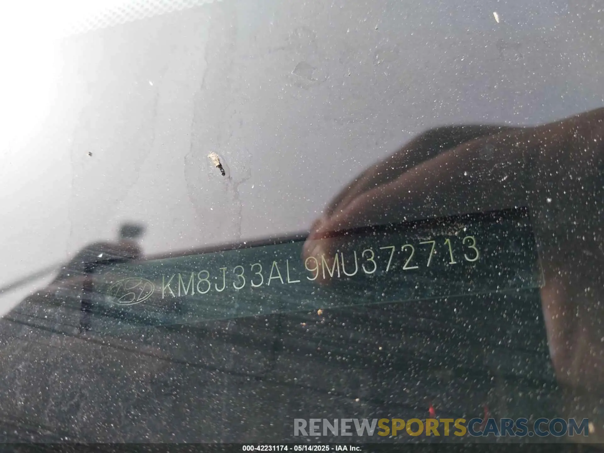18 fotografías del automóvil dañado KM8J33AL9MU372713 HYUNDAI TUCSON 2021