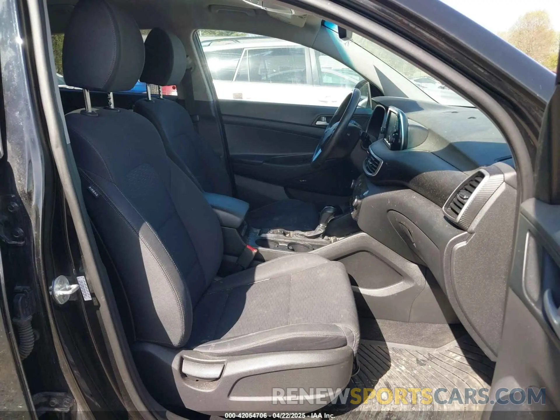 5 fotografías del automóvil dañado KM8J33ALXMU407601 HYUNDAI TUCSON 2021