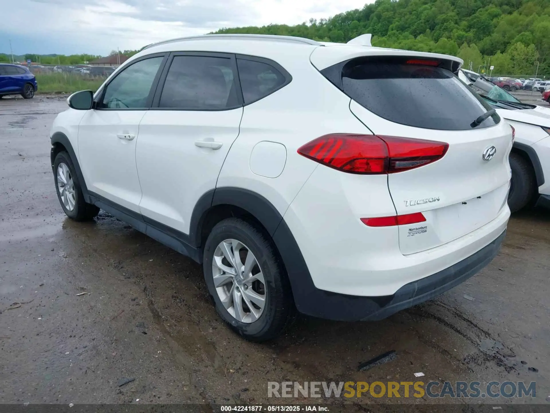 3 fotografías del automóvil dañado KM8J3CA41MU327869 HYUNDAI TUCSON 2021