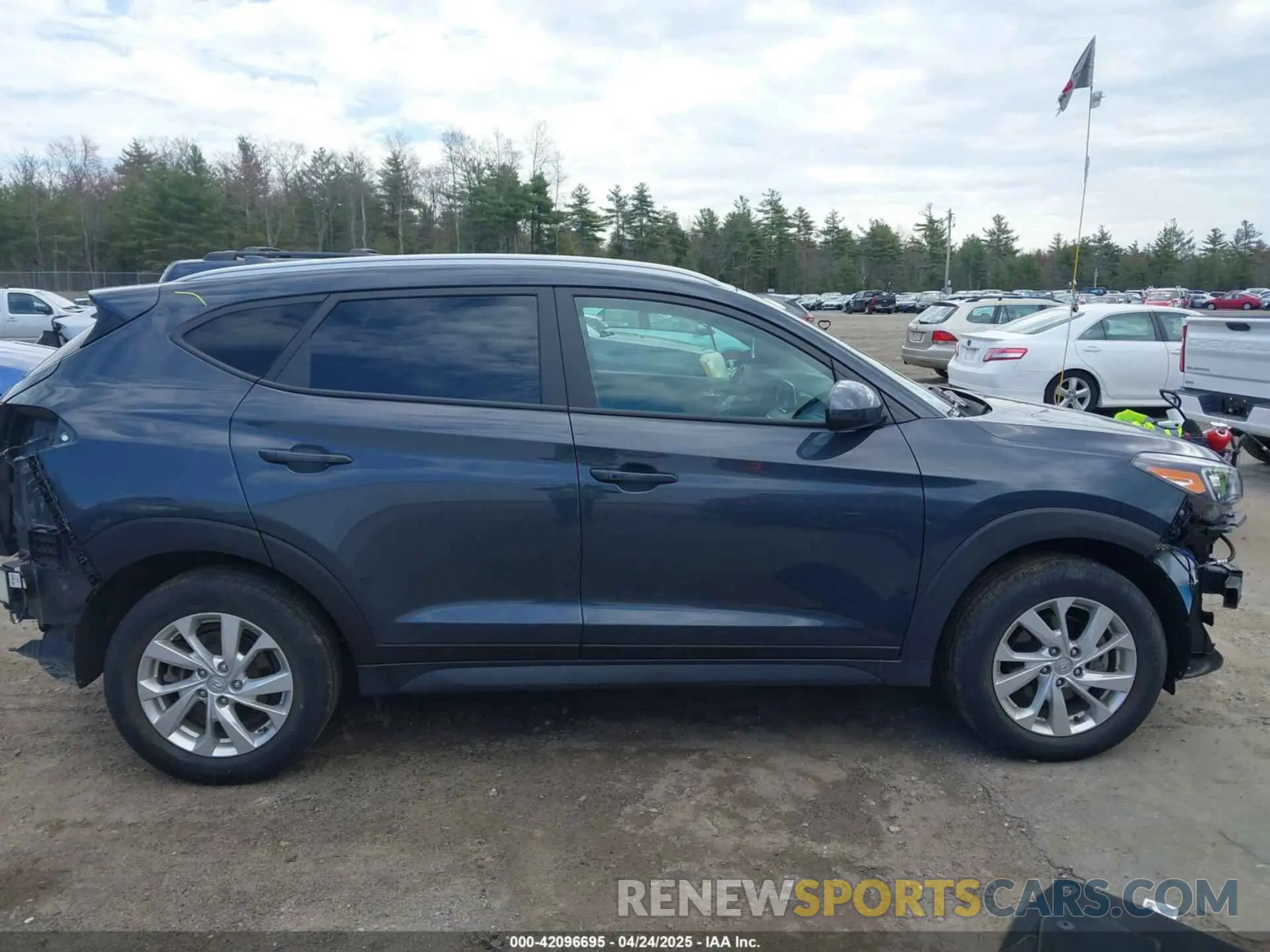 13 fotografías del automóvil dañado KM8J3CA41MU367997 HYUNDAI TUCSON 2021