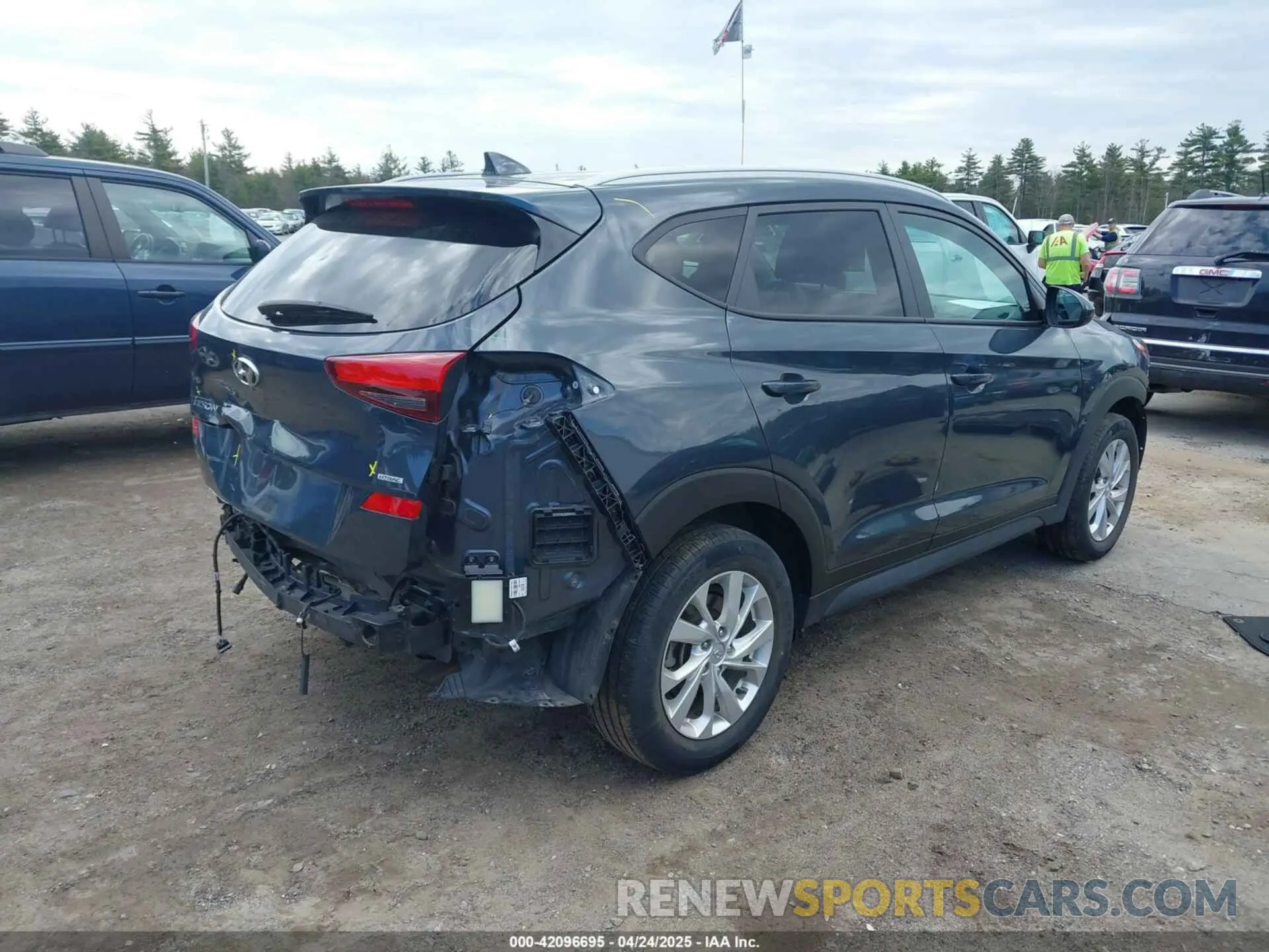 4 fotografías del automóvil dañado KM8J3CA41MU367997 HYUNDAI TUCSON 2021