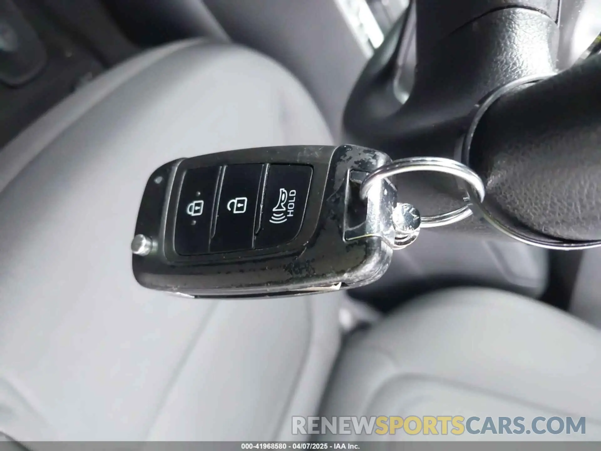 11 fotografías del automóvil dañado 5NMJA3AE6NH002176 HYUNDAI TUCSON 2022