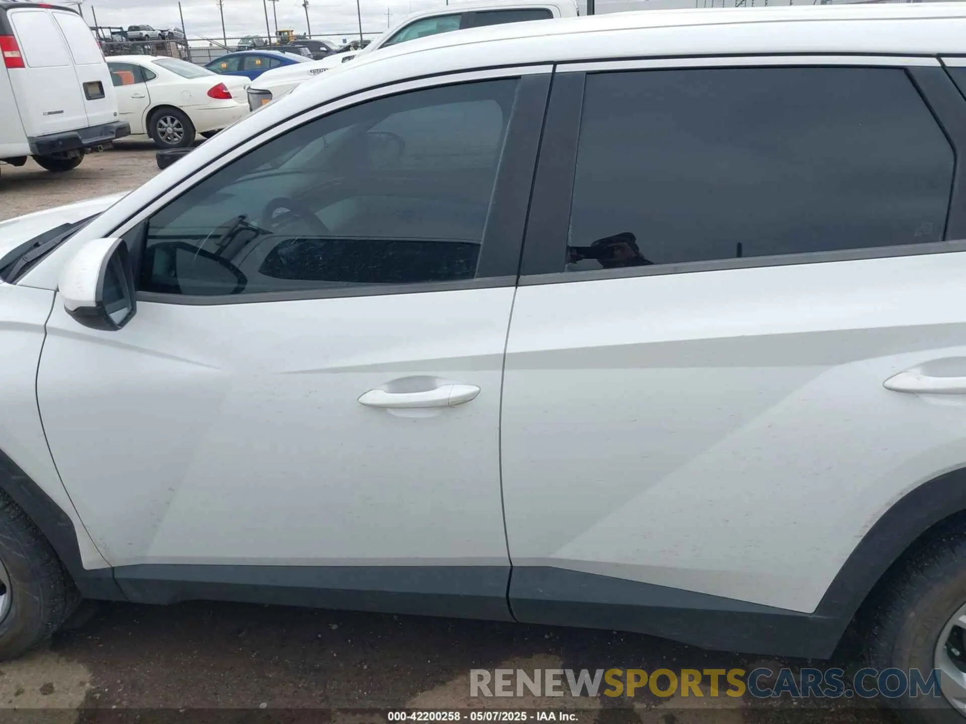 14 fotografías del automóvil dañado 5NMJA3AE9NH005766 HYUNDAI TUCSON 2022
