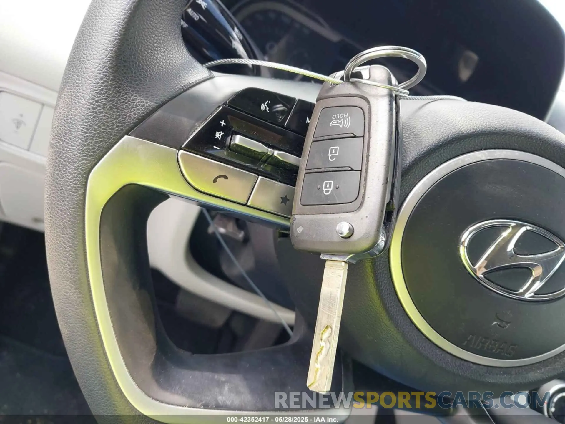 11 fotografías del automóvil dañado 5NMJACAE1NH079814 HYUNDAI TUCSON 2022