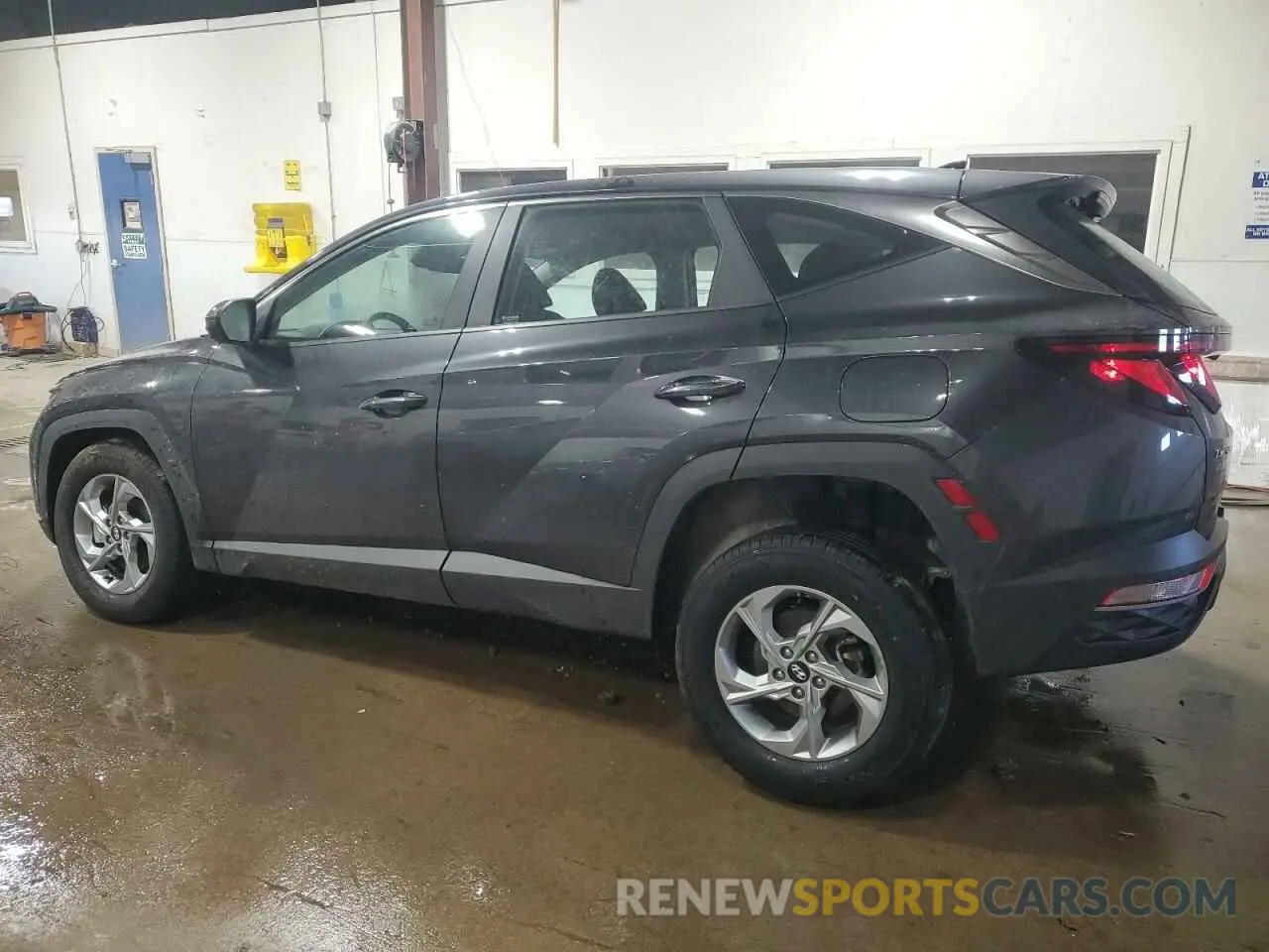 2 fotografías del automóvil dañado 5NMJACAEXNH026626 HYUNDAI TUCSON 2022