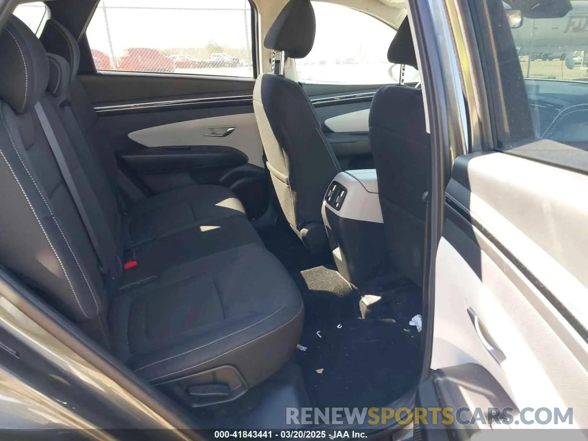 8 fotografías del automóvil dañado 5NMJB3AE1NH089725 HYUNDAI TUCSON 2022