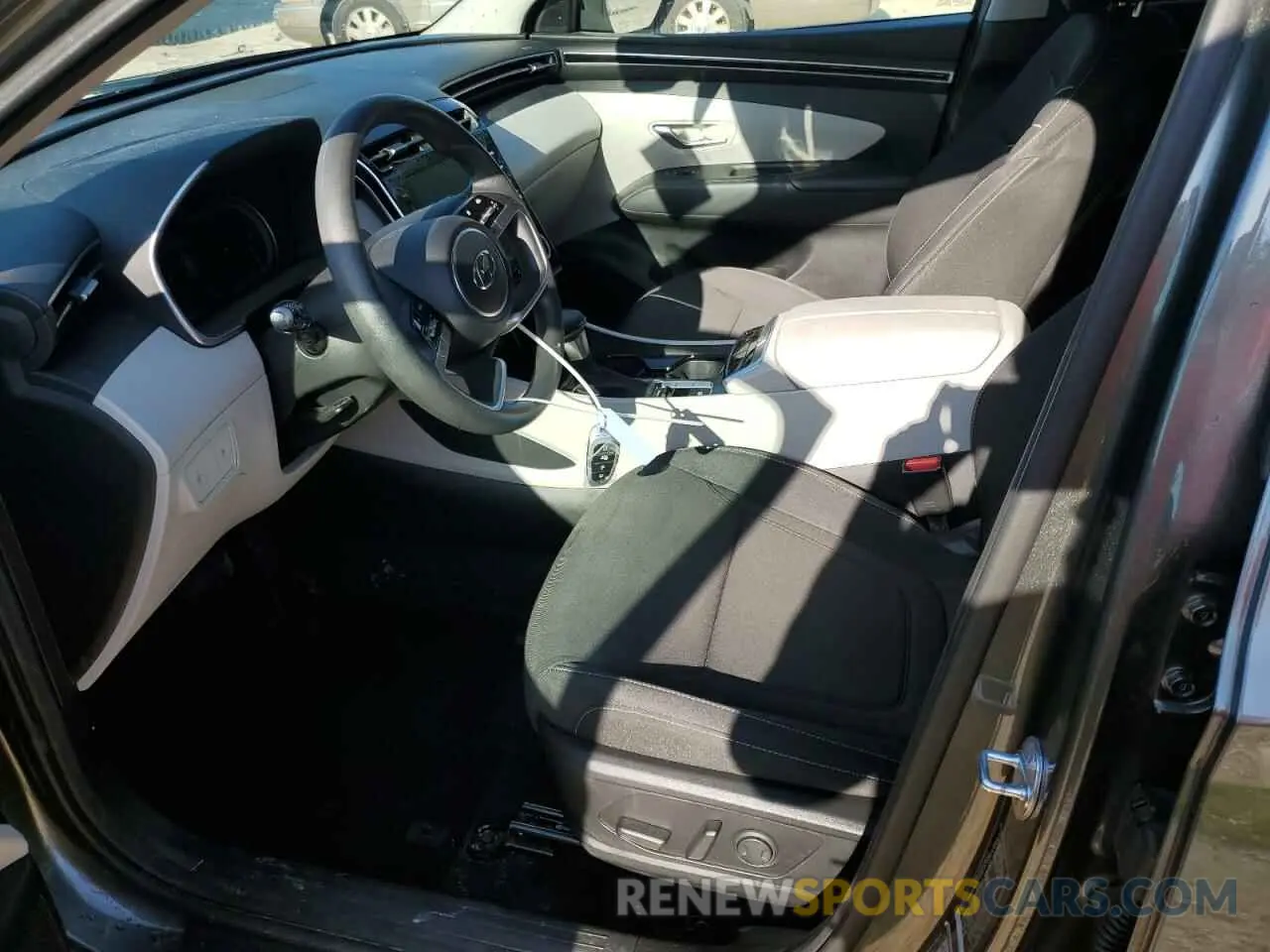 7 fotografías del automóvil dañado 5NMJB3AE1NH121735 HYUNDAI TUCSON 2022