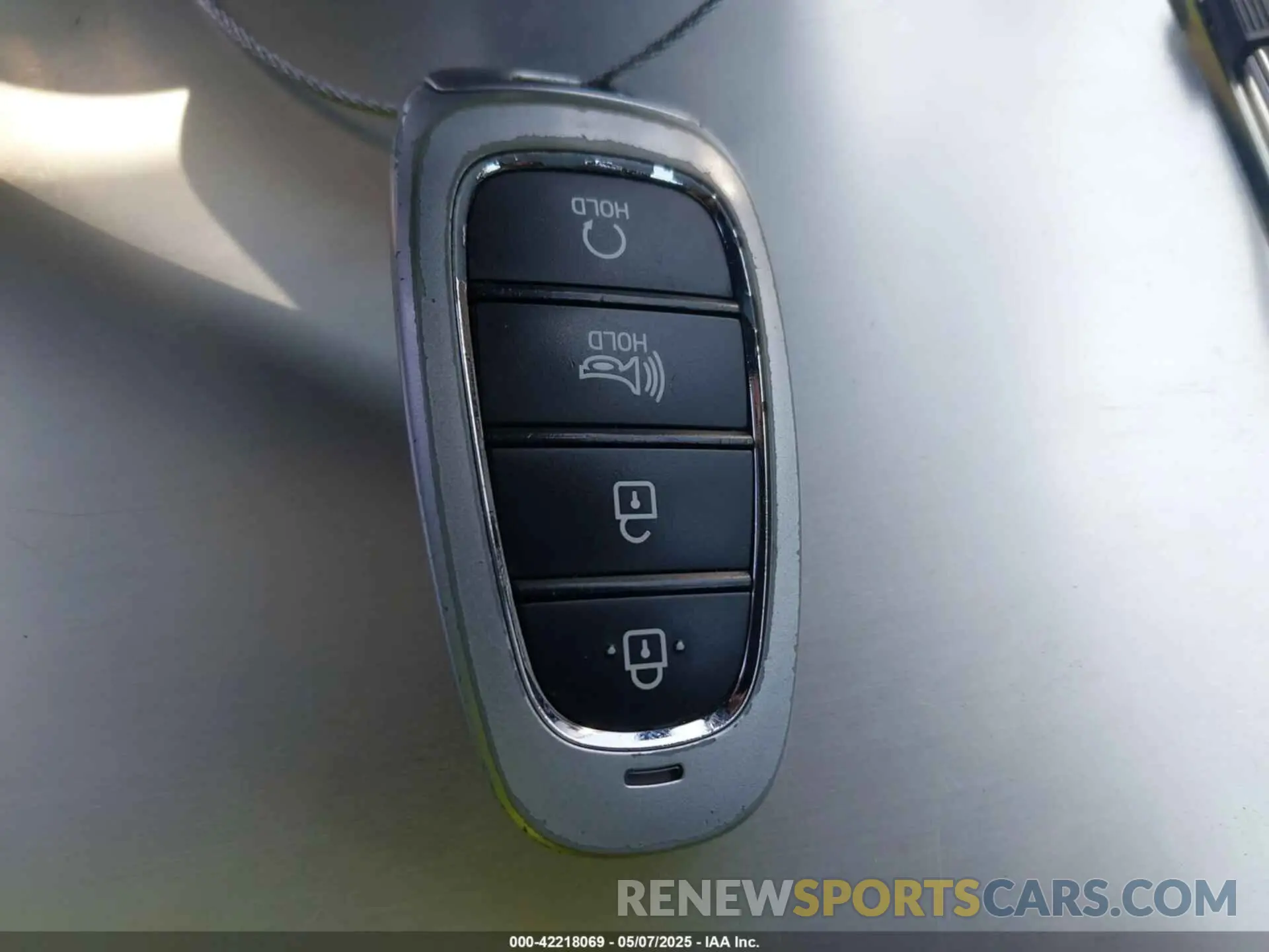 11 fotografías del automóvil dañado 5NMJB3AE2NH003015 HYUNDAI TUCSON 2022