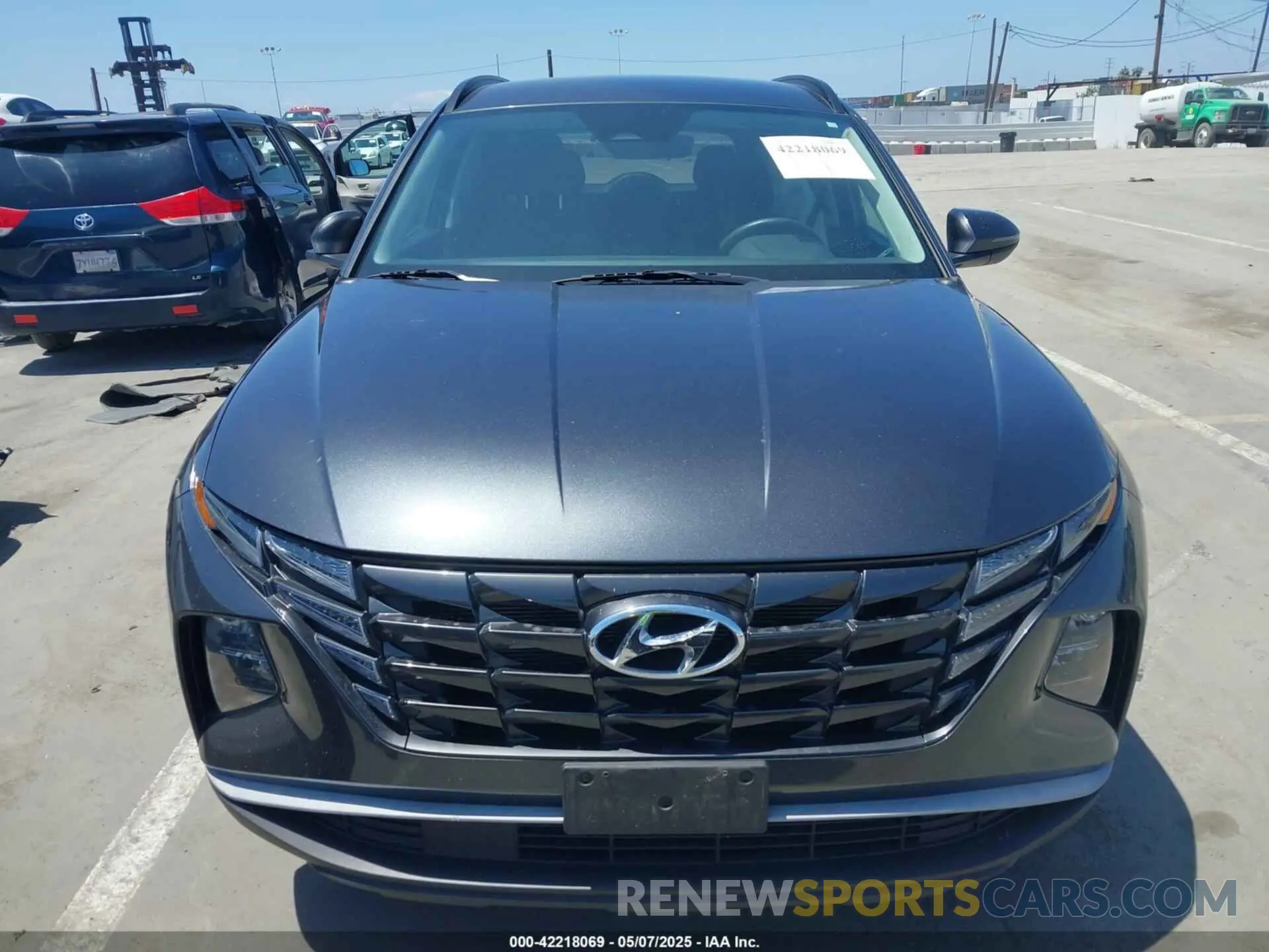 12 fotografías del automóvil dañado 5NMJB3AE2NH003015 HYUNDAI TUCSON 2022