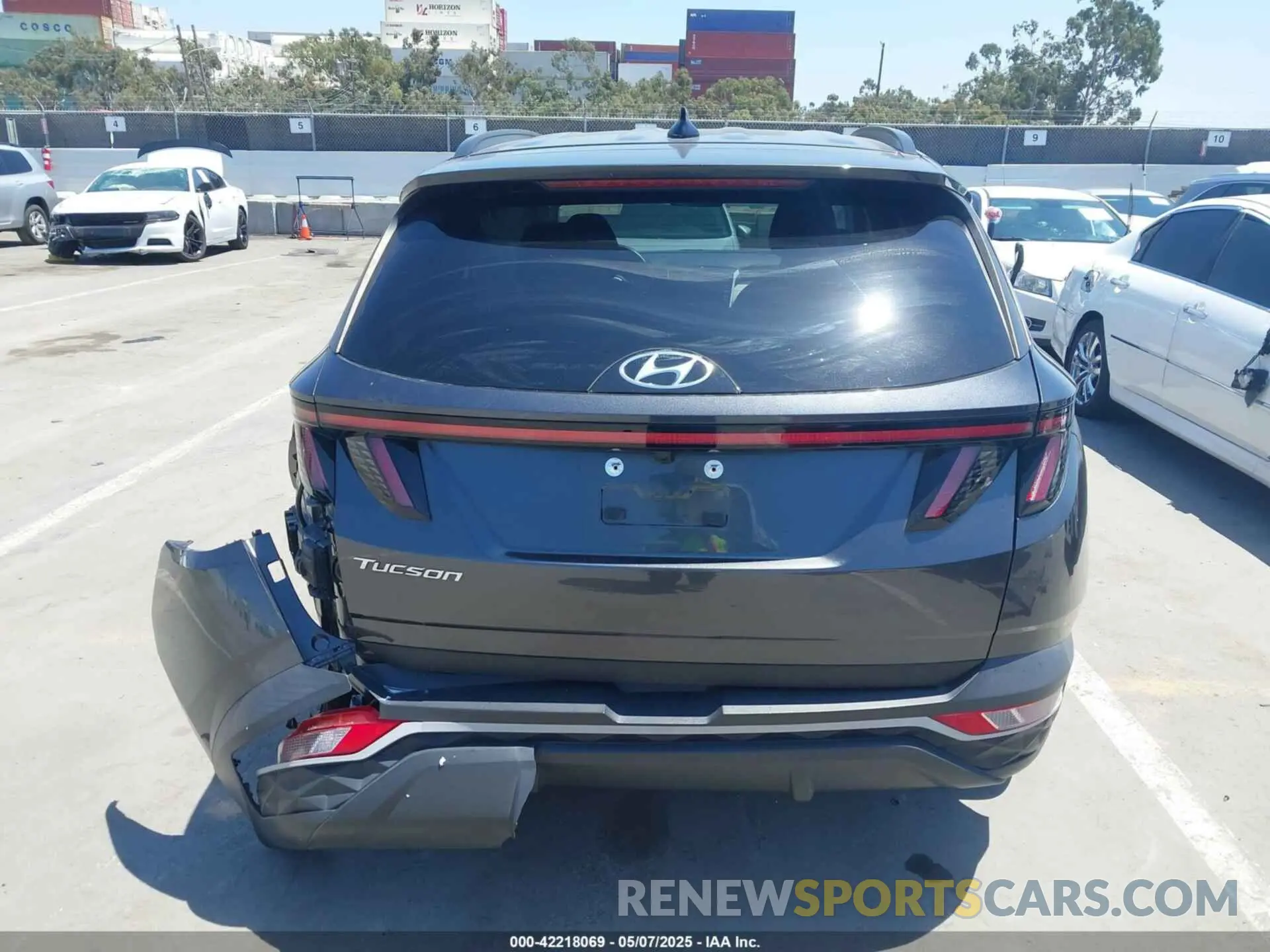 16 fotografías del automóvil dañado 5NMJB3AE2NH003015 HYUNDAI TUCSON 2022