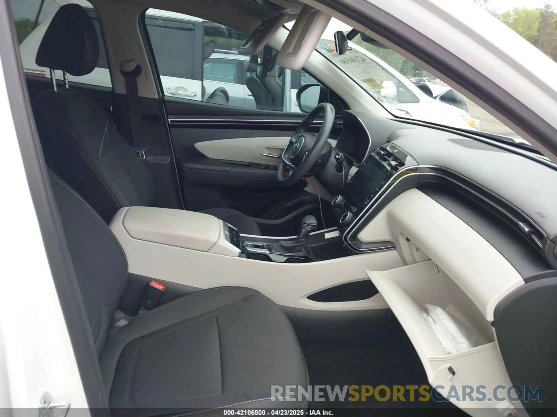5 fotografías del automóvil dañado 5NMJB3AE2NH013267 HYUNDAI TUCSON 2022