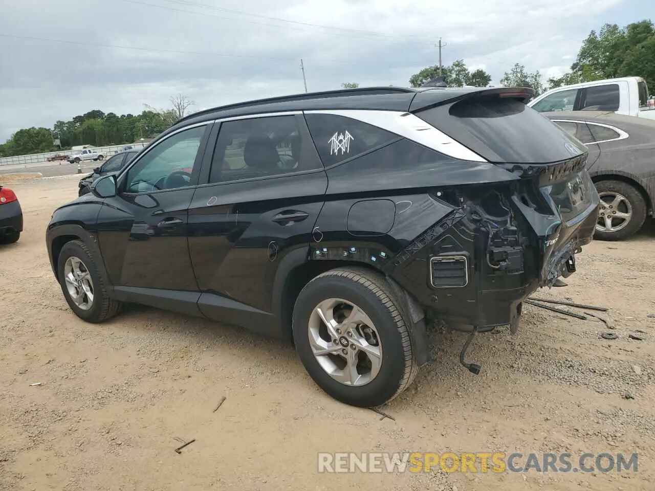 2 fotografías del automóvil dañado 5NMJB3AE2NH141069 HYUNDAI TUCSON 2022