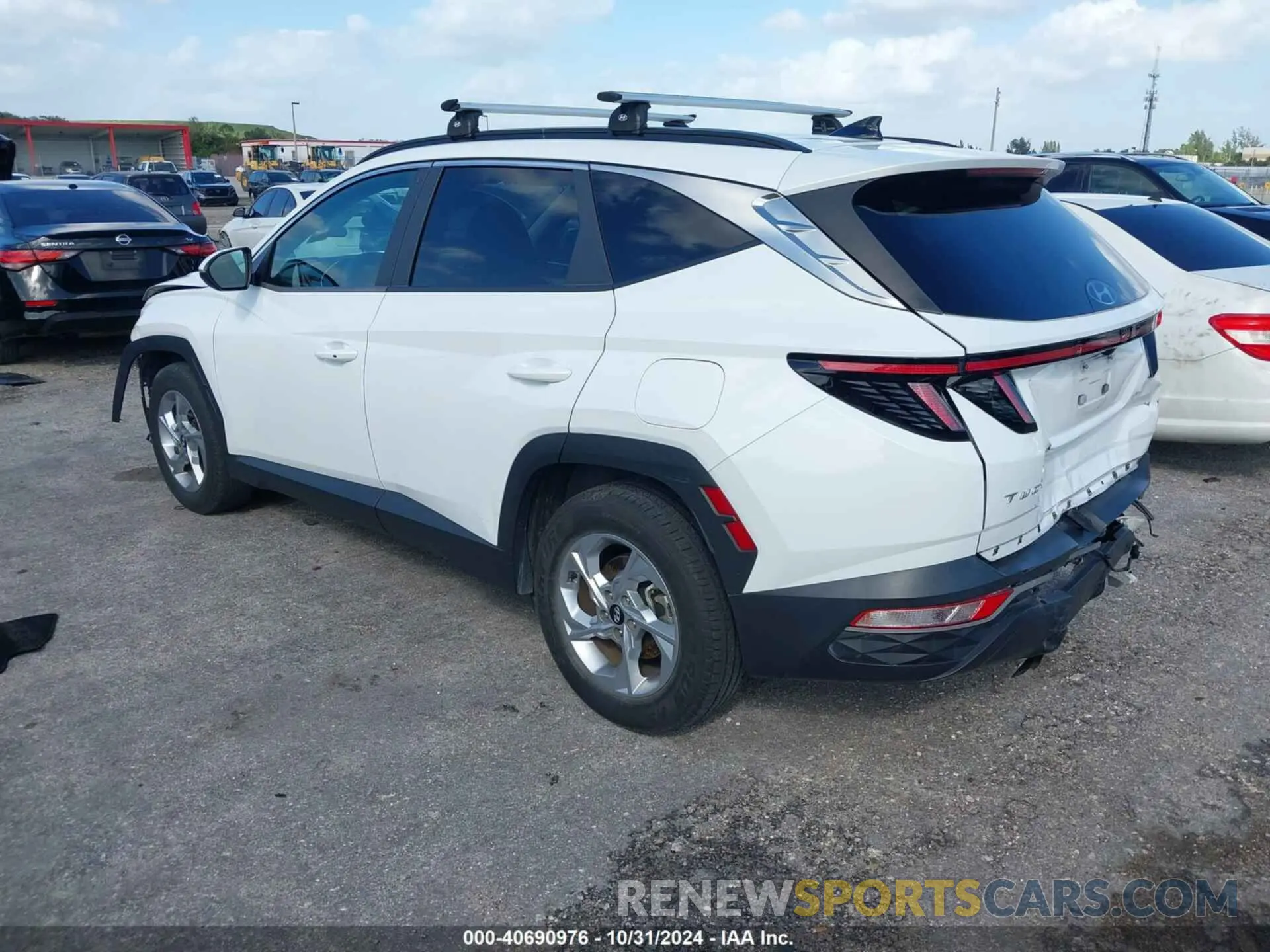 3 fotografías del automóvil dañado 5NMJB3AE3NH110641 HYUNDAI TUCSON 2022