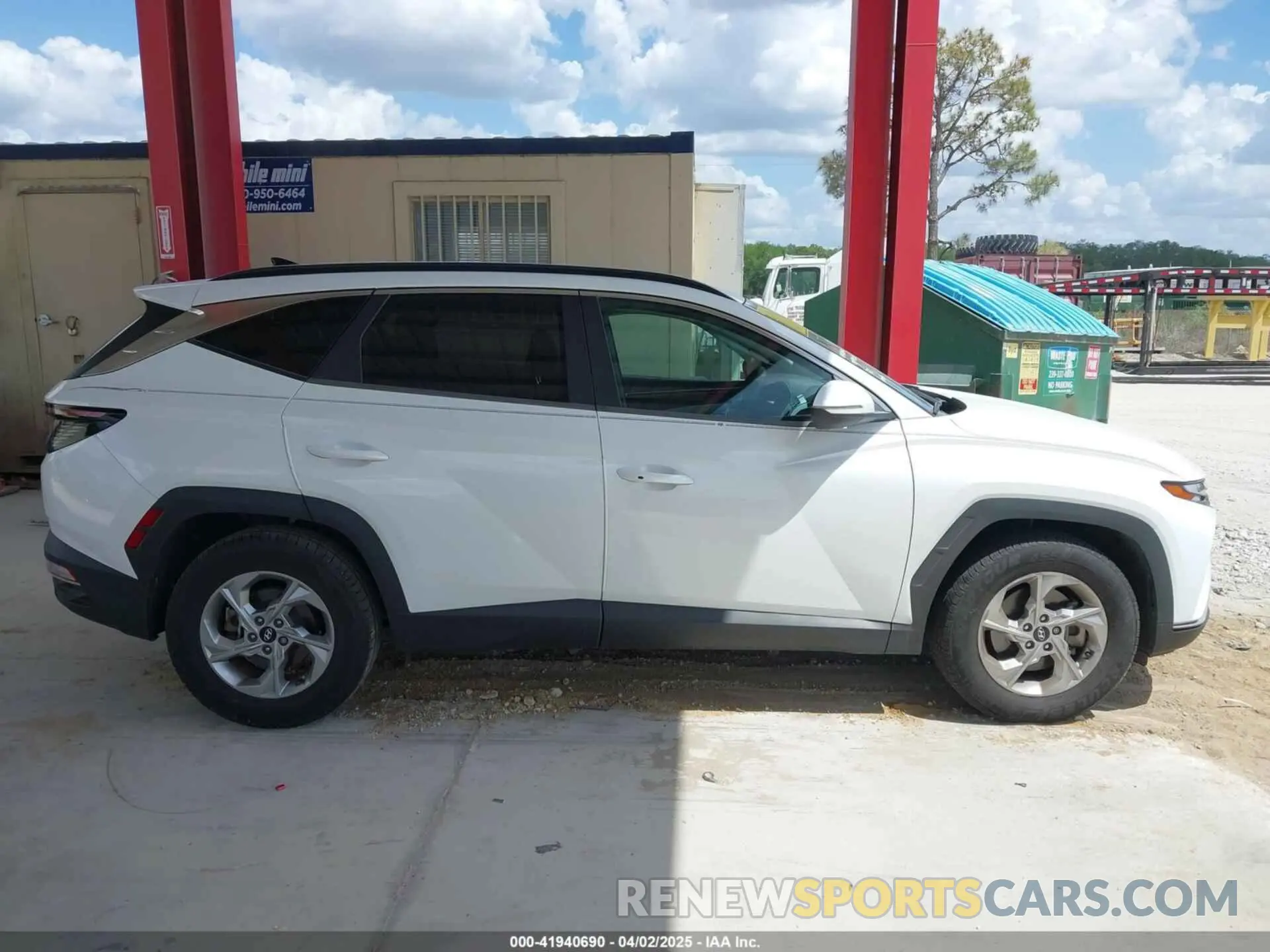14 fotografías del automóvil dañado 5NMJB3AE6NH027205 HYUNDAI TUCSON 2022