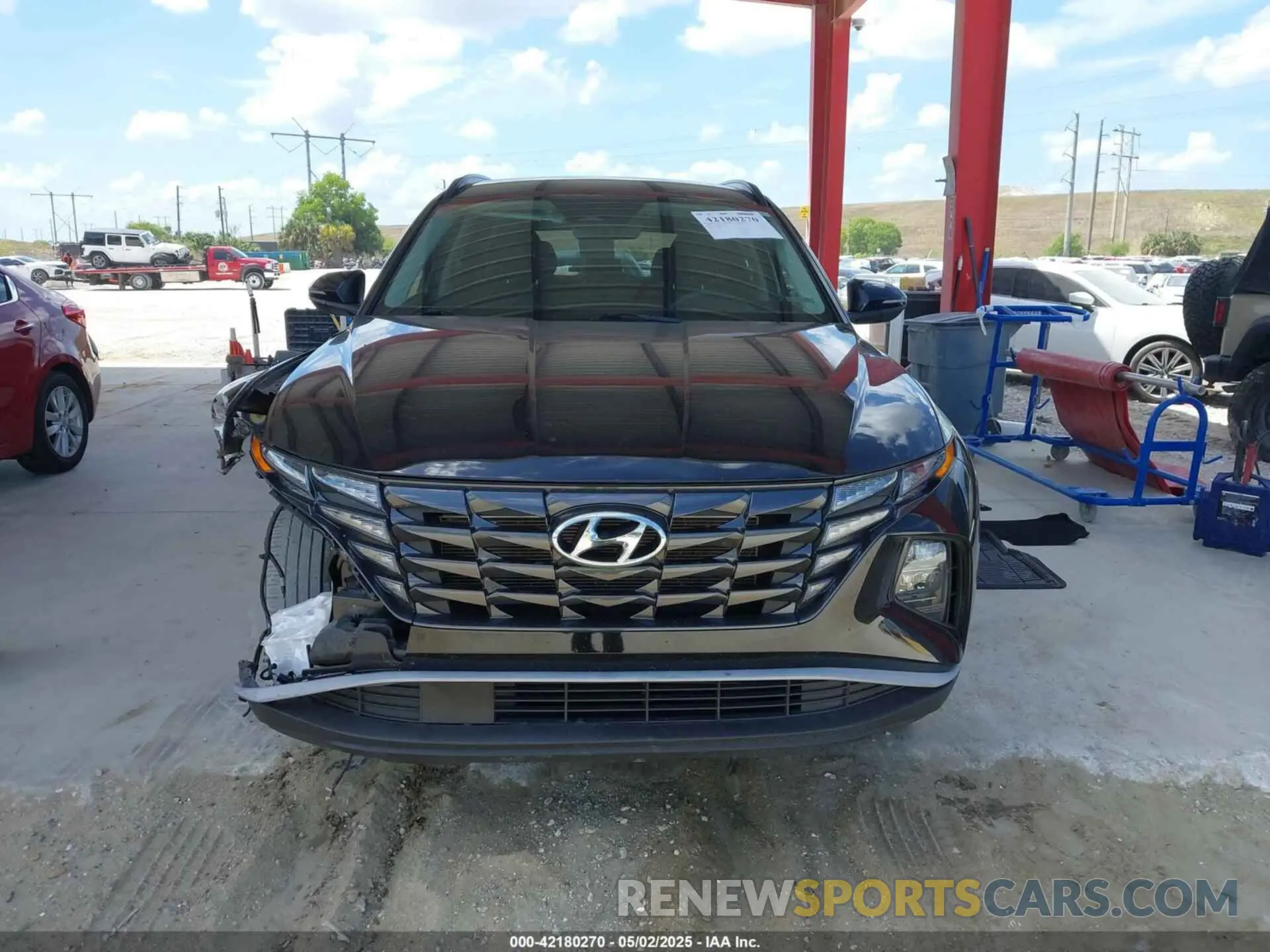 13 fotografías del automóvil dañado 5NMJB3AE6NH139325 HYUNDAI TUCSON 2022