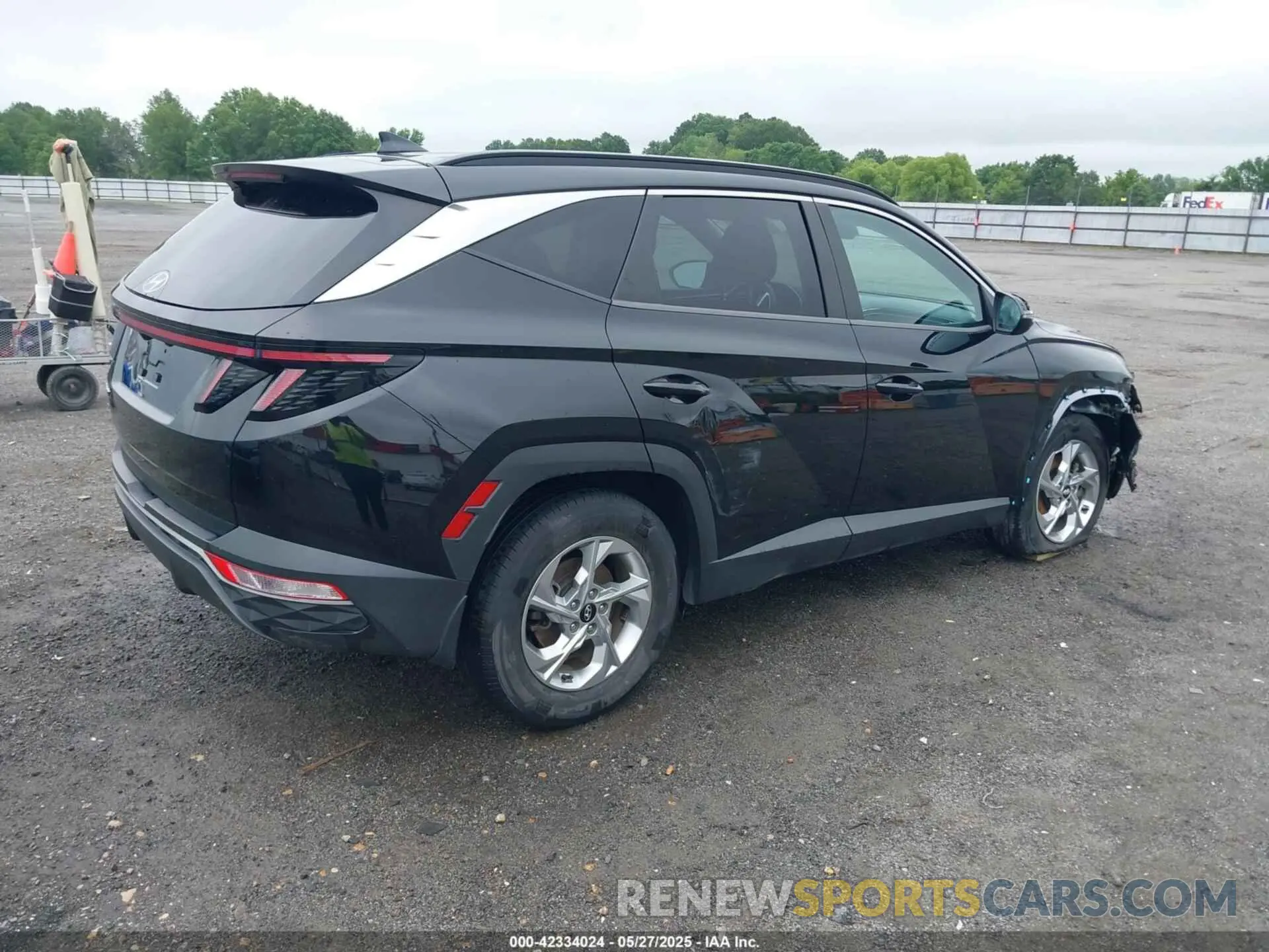 4 fotografías del automóvil dañado 5NMJB3AE8NH028159 HYUNDAI TUCSON 2022