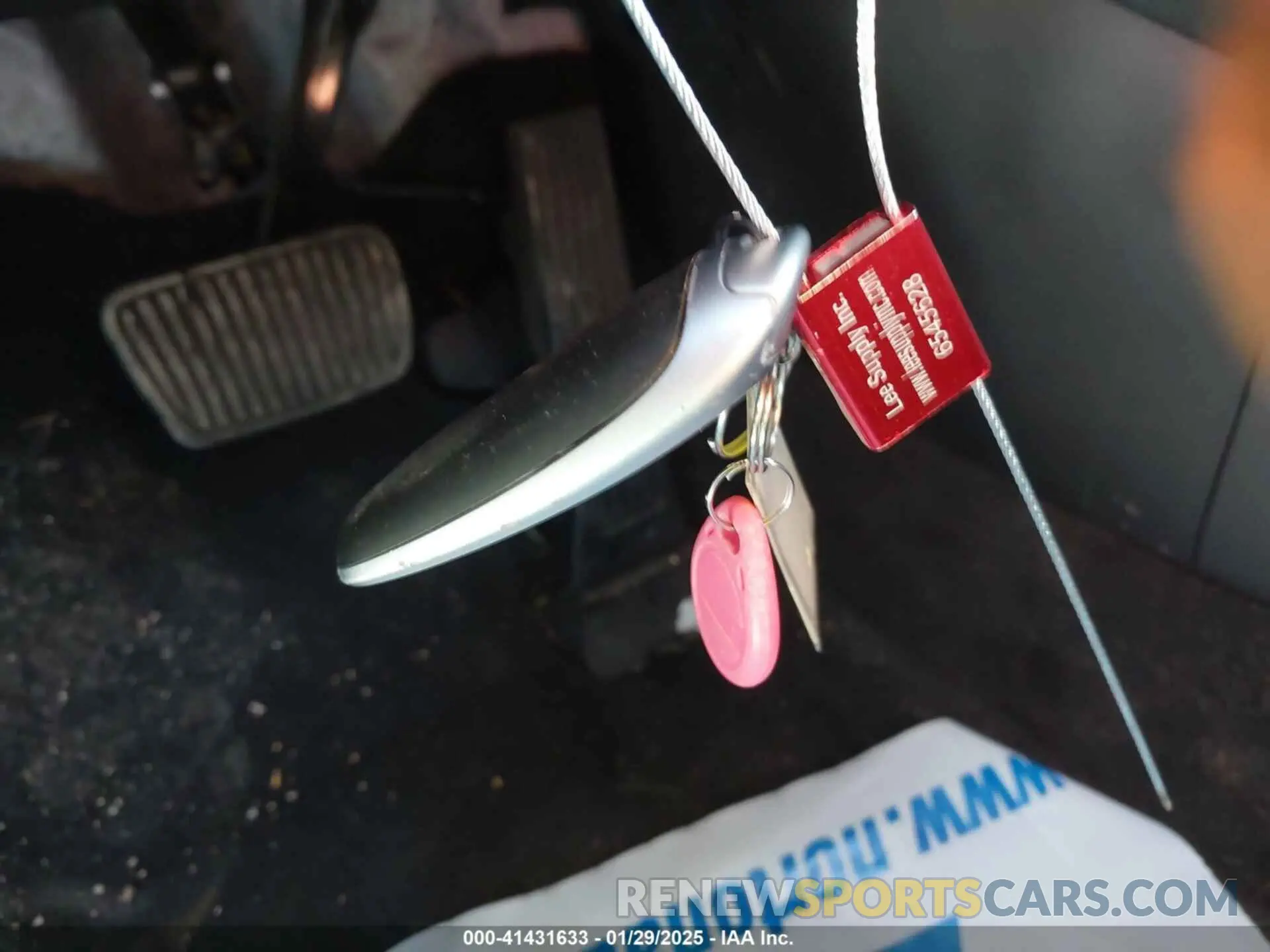 11 fotografías del automóvil dañado 5NMJB3AE8NH115592 HYUNDAI TUCSON 2022