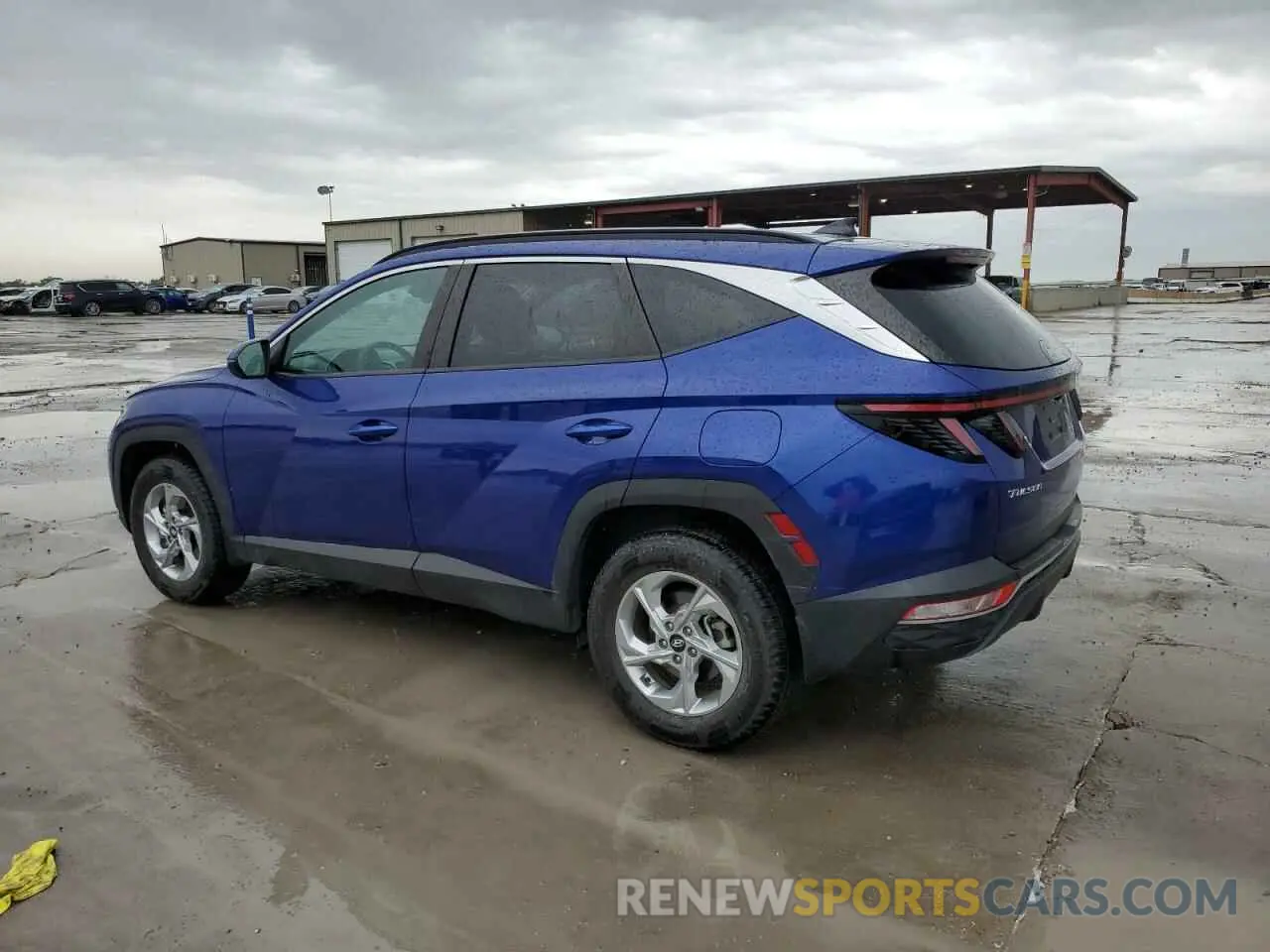 2 fotografías del automóvil dañado 5NMJBCAE0NH118339 HYUNDAI TUCSON 2022