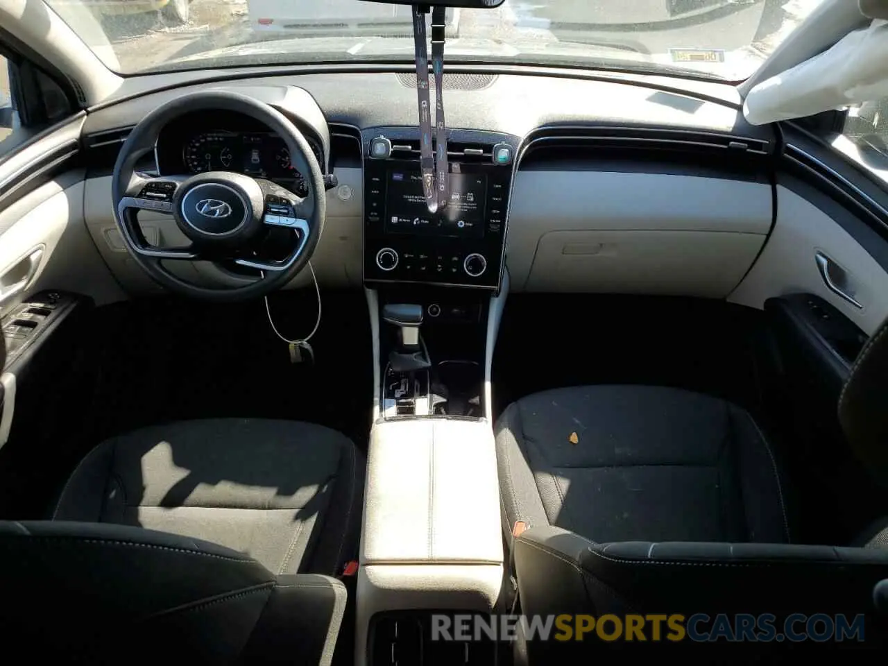 5 fotografías del automóvil dañado 5NMJBCAE1NH067787 HYUNDAI TUCSON 2022