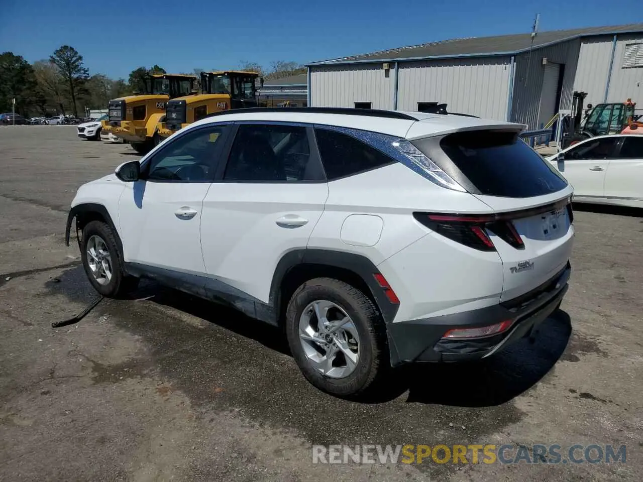 2 fotografías del automóvil dañado 5NMJBCAE1NH121458 HYUNDAI TUCSON 2022
