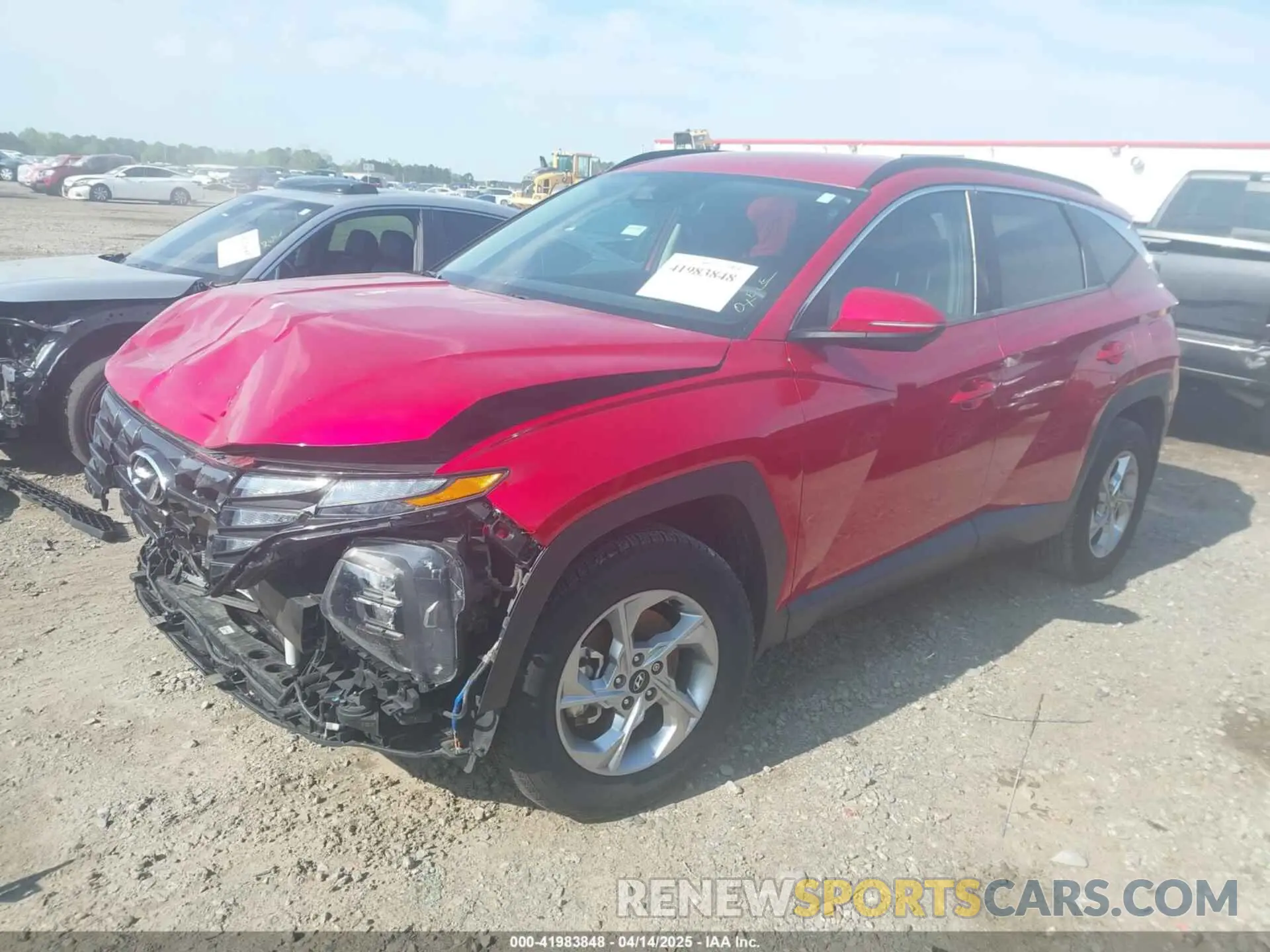 2 fotografías del automóvil dañado 5NMJBCAE3NH039036 HYUNDAI TUCSON 2022