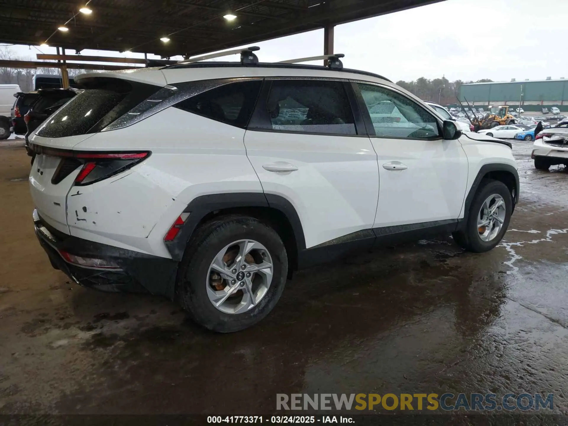 4 fotografías del automóvil dañado 5NMJBCAE4NH038364 HYUNDAI TUCSON 2022