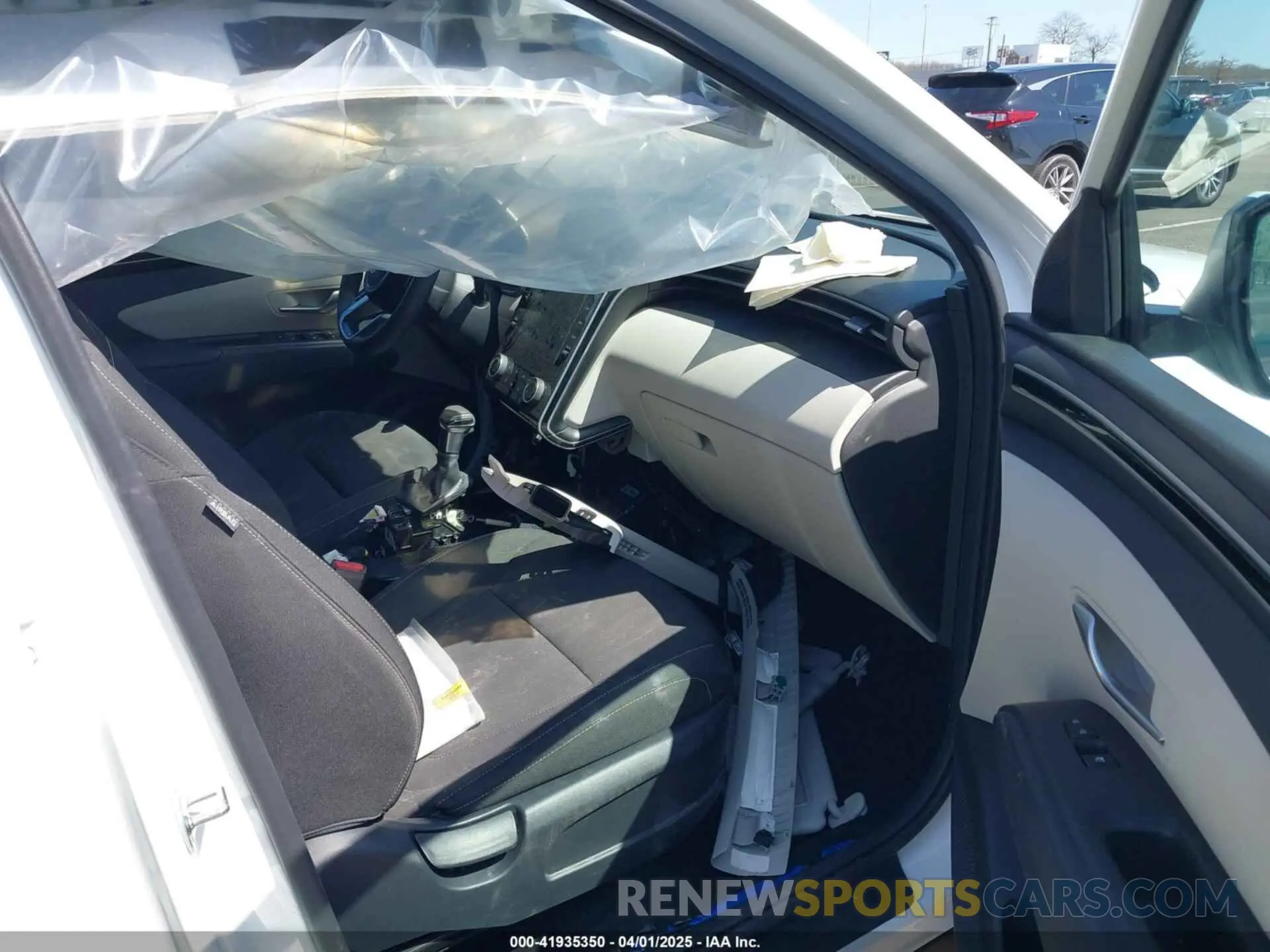 5 fotografías del automóvil dañado 5NMJBCAE5NH106221 HYUNDAI TUCSON 2022