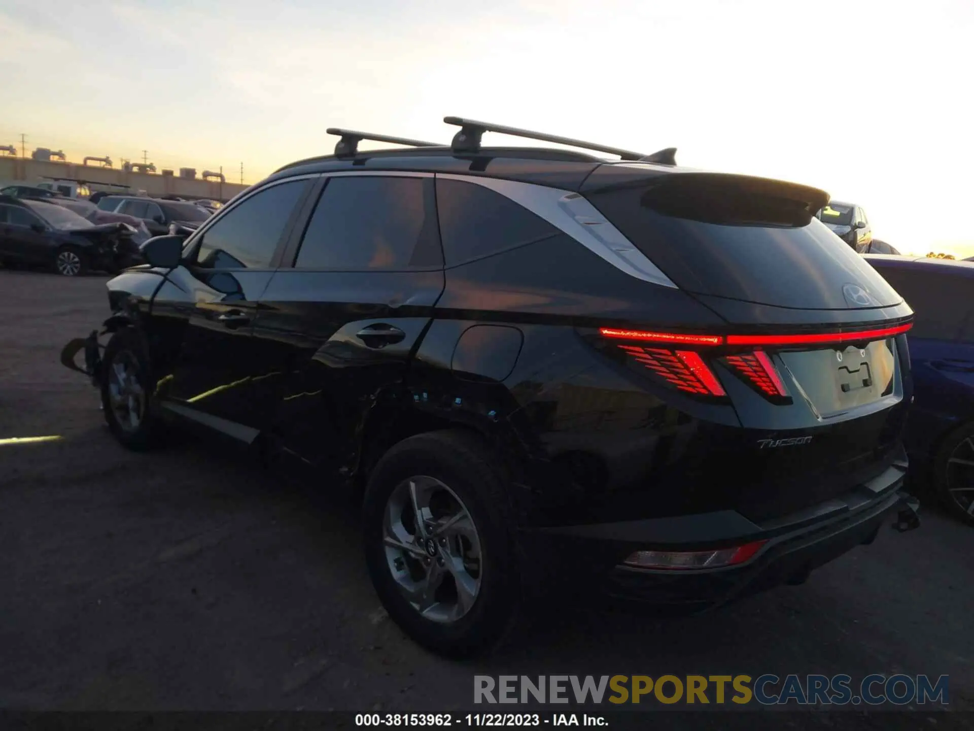 3 fotografías del automóvil dañado 5NMJBCAEXNH037882 HYUNDAI TUCSON 2022