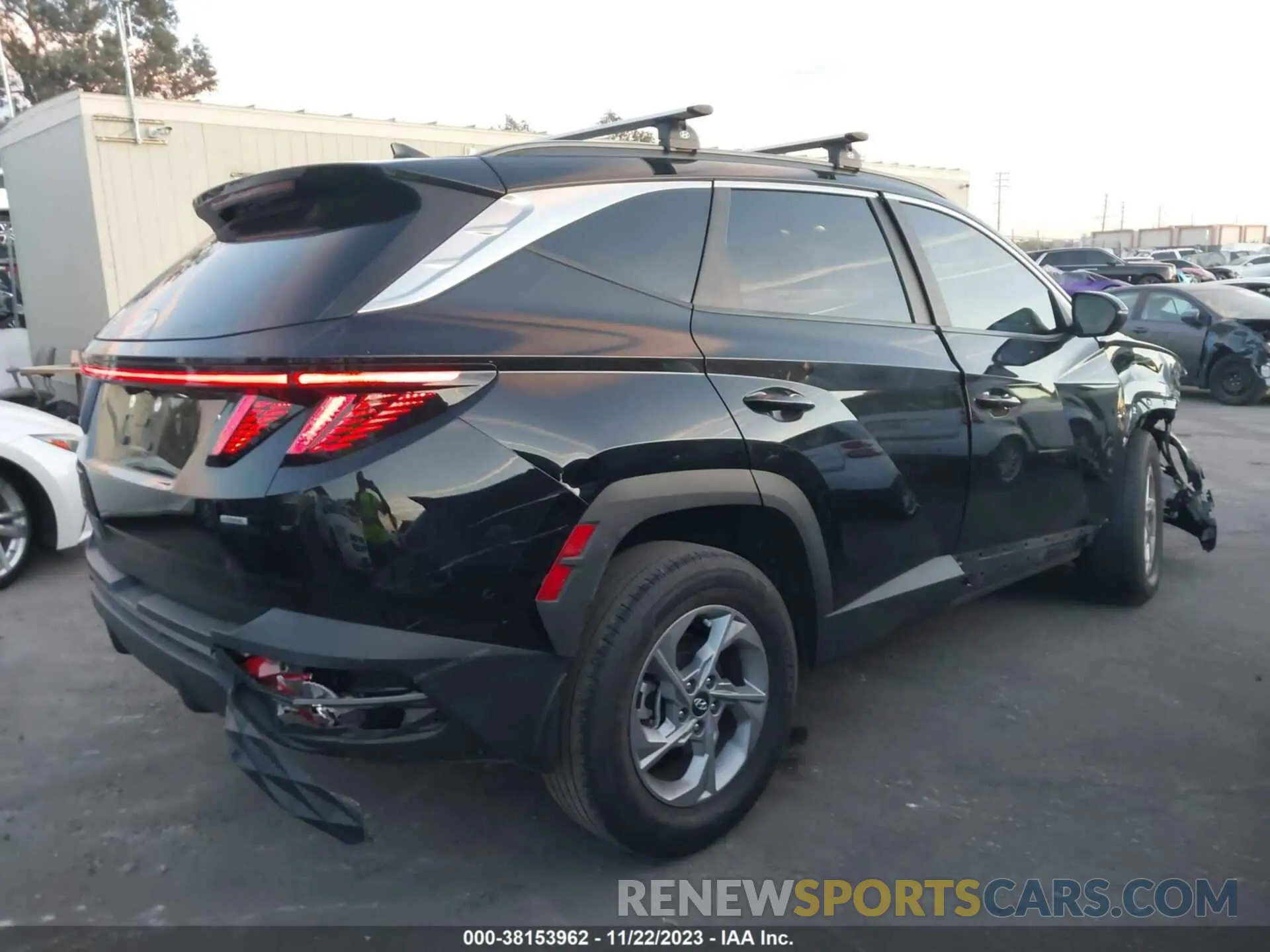 4 fotografías del automóvil dañado 5NMJBCAEXNH037882 HYUNDAI TUCSON 2022