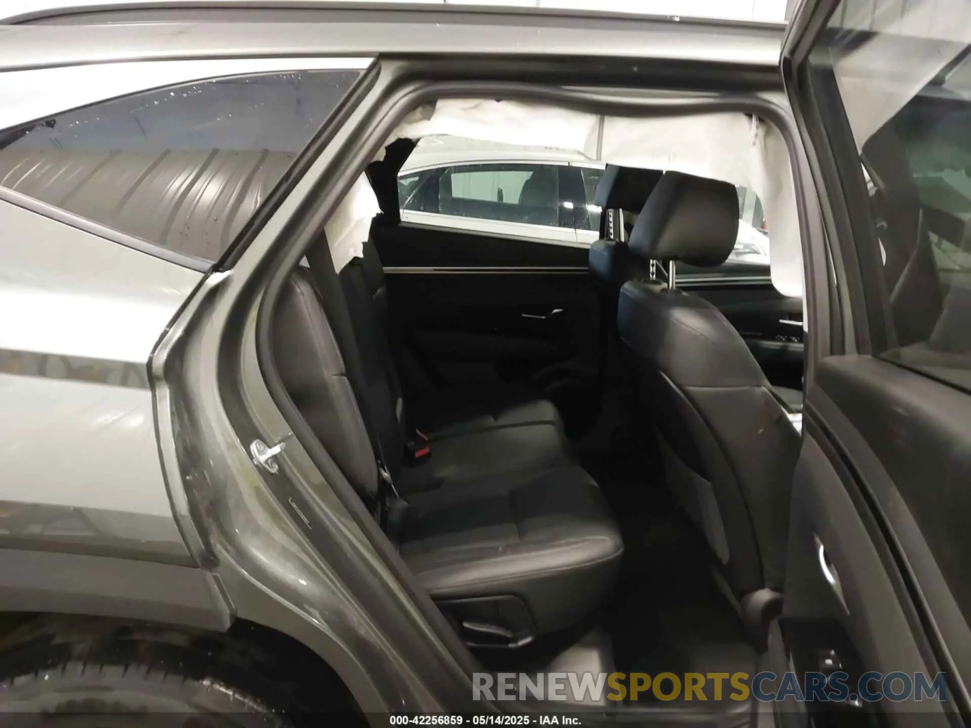 8 fotografías del automóvil dañado 5NMJC3AE3NH088315 HYUNDAI TUCSON 2022