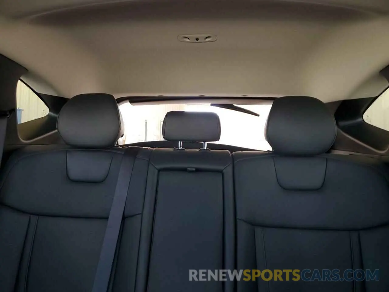 10 fotografías del automóvil dañado 5NMJC3AE6NH078801 HYUNDAI TUCSON 2022