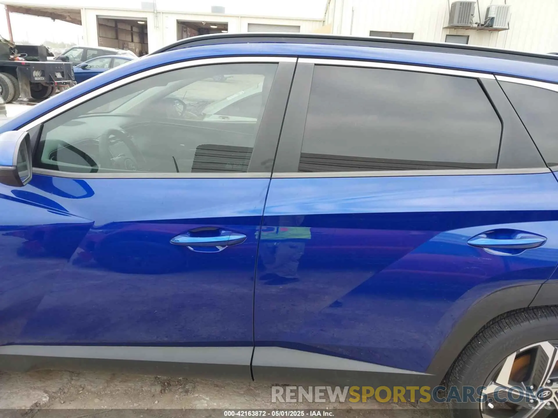 14 fotografías del automóvil dañado 5NMJC3AE7NH004397 HYUNDAI TUCSON 2022