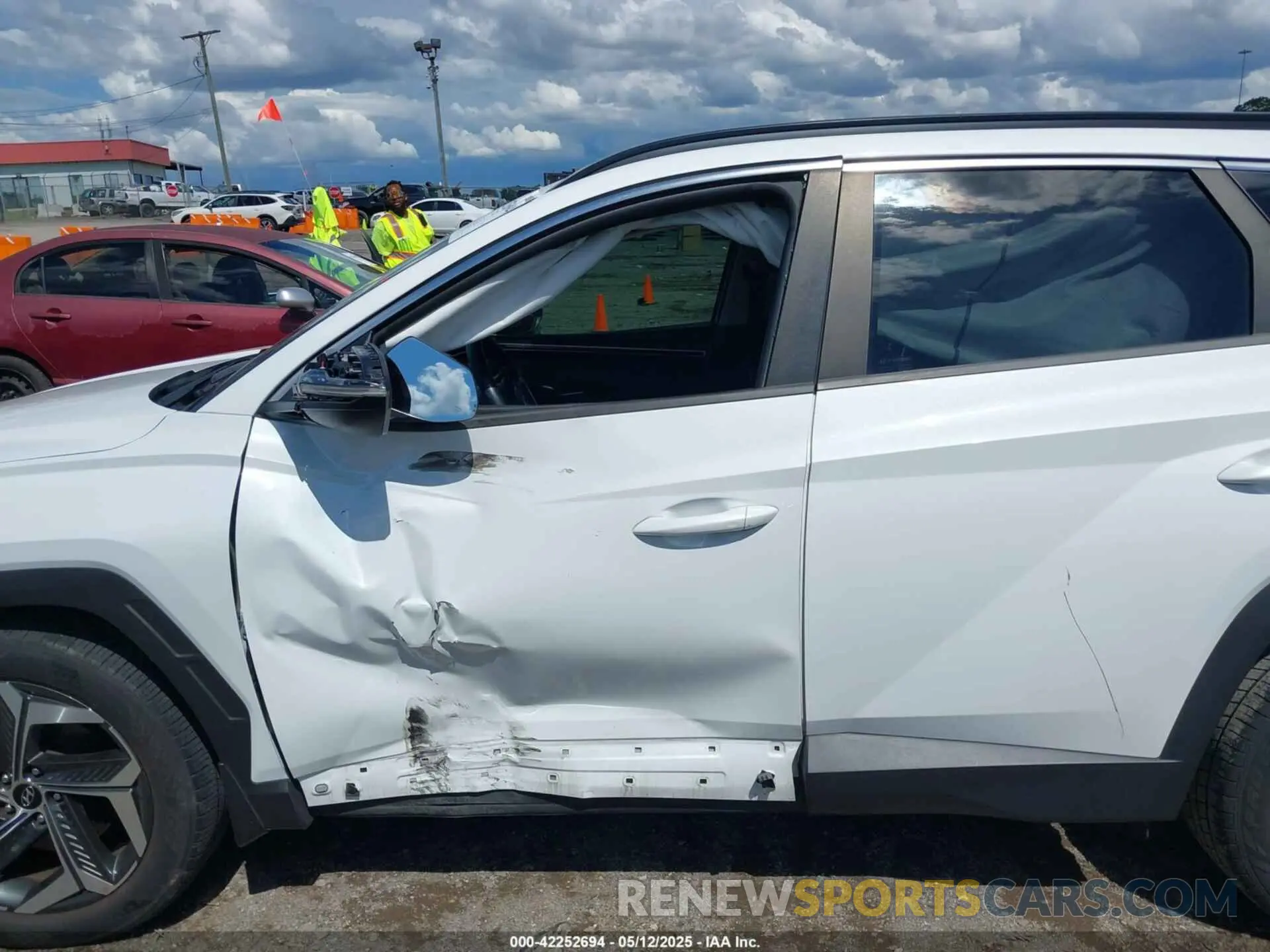 6 fotografías del automóvil dañado 5NMJC3AE7NH057679 HYUNDAI TUCSON 2022