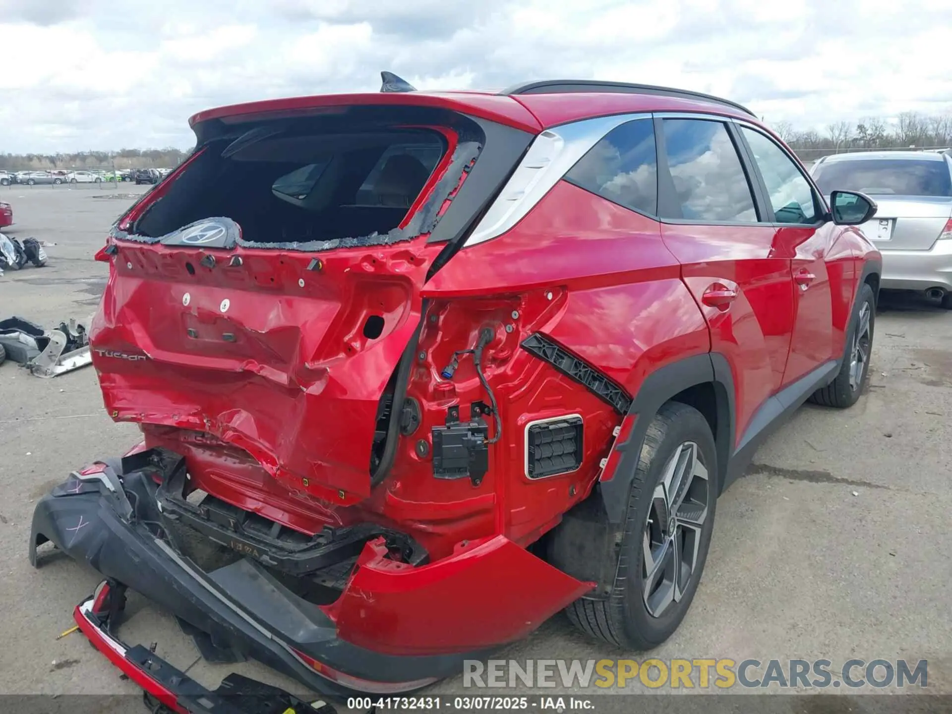 4 fotografías del automóvil dañado 5NMJC3AE7NH094392 HYUNDAI TUCSON 2022