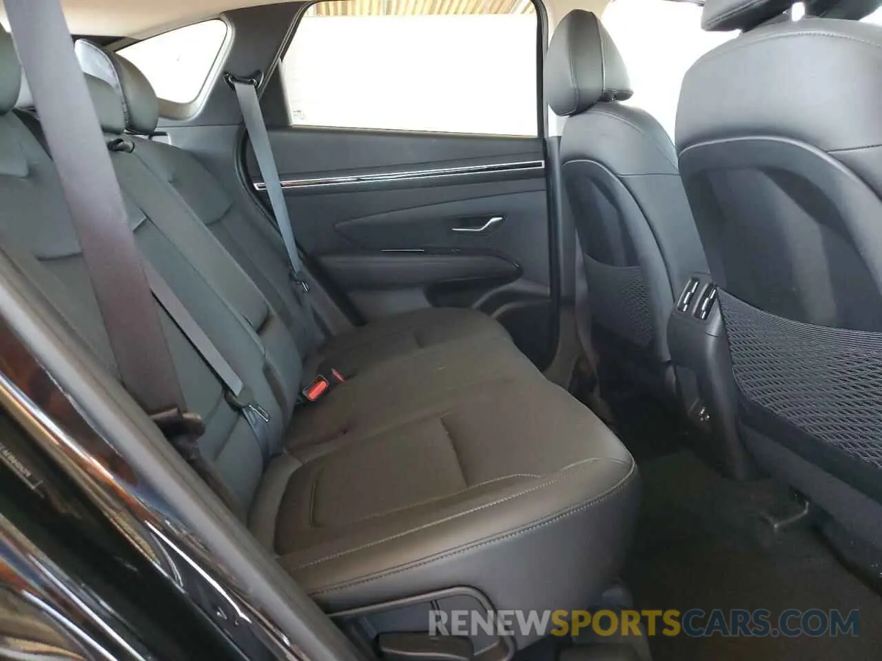 11 fotografías del automóvil dañado 5NMJCCAE8NH126279 HYUNDAI TUCSON 2022