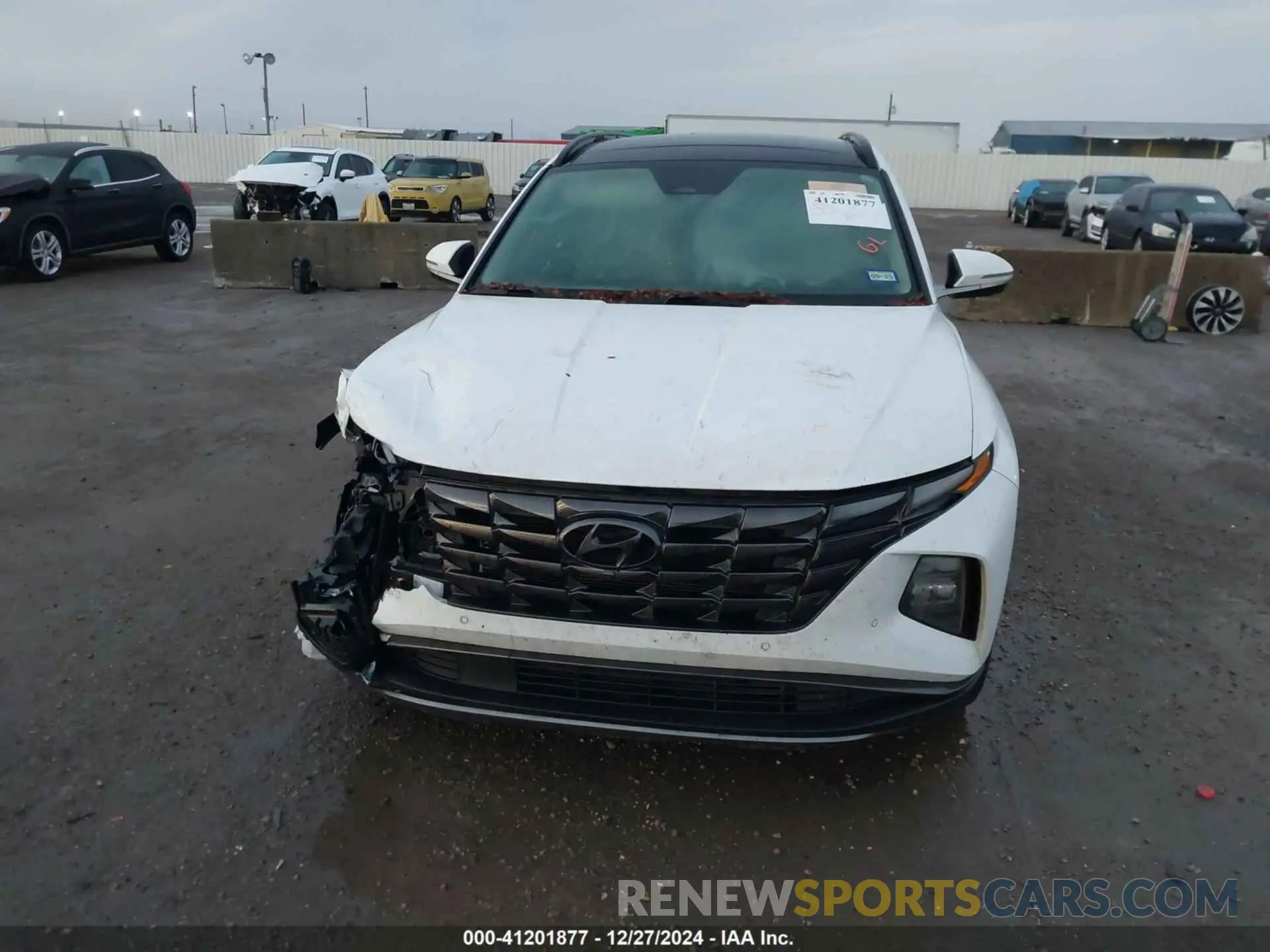 12 fotografías del automóvil dañado 5NMJE3AE4NH025217 HYUNDAI TUCSON 2022