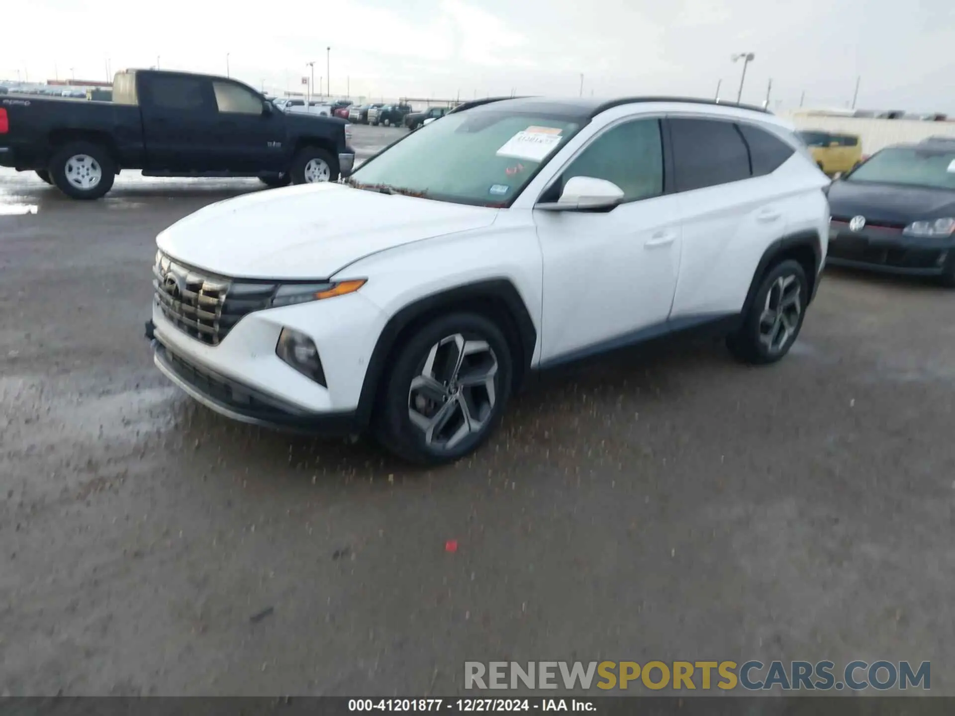 2 fotografías del automóvil dañado 5NMJE3AE4NH025217 HYUNDAI TUCSON 2022