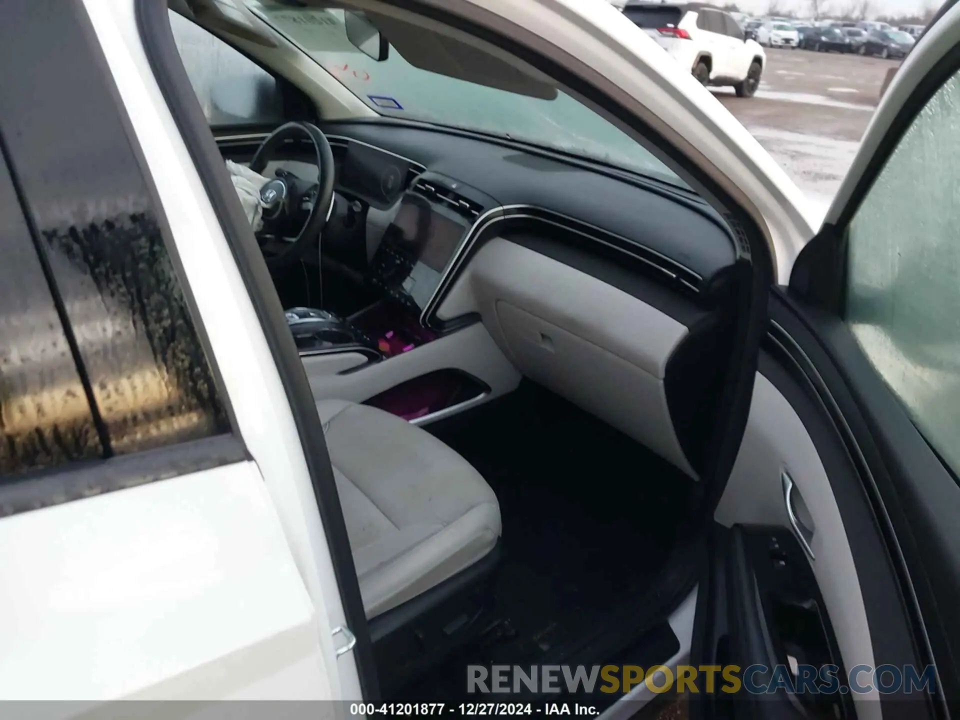 5 fotografías del automóvil dañado 5NMJE3AE4NH025217 HYUNDAI TUCSON 2022