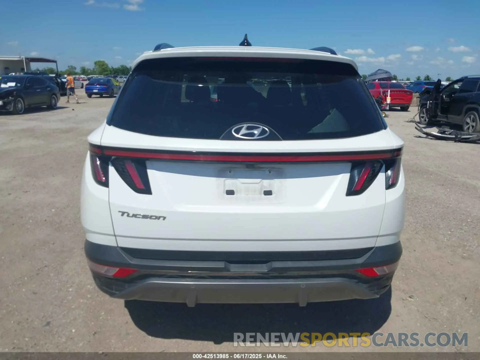 17 fotografías del automóvil dañado 5NMJE3AE6NH047459 HYUNDAI TUCSON 2022