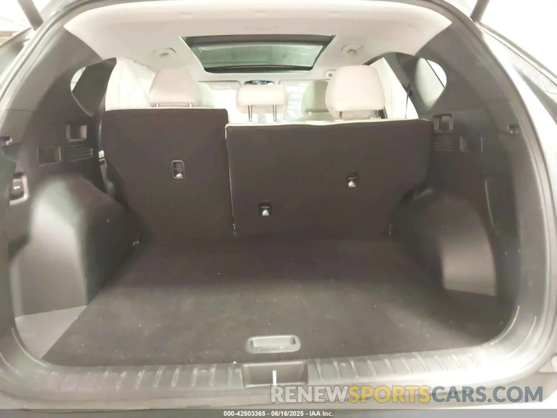 17 fotografías del automóvil dañado 5NMJE3AE8NH025074 HYUNDAI TUCSON 2022