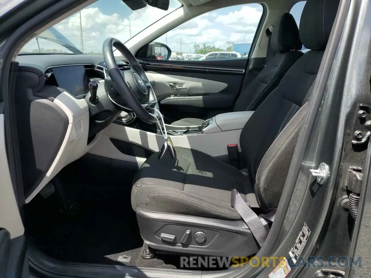 7 fotografías del automóvil dañado 5NMJF3AE3NH067374 HYUNDAI TUCSON 2022