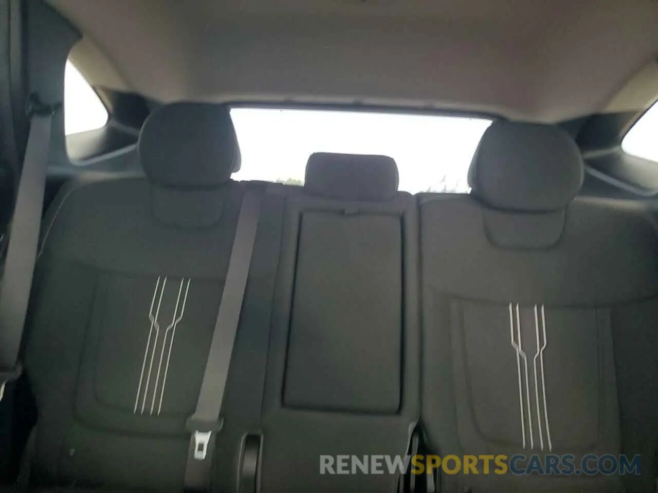 10 fotografías del automóvil dañado 5NMJF3AE4NH029412 HYUNDAI TUCSON 2022